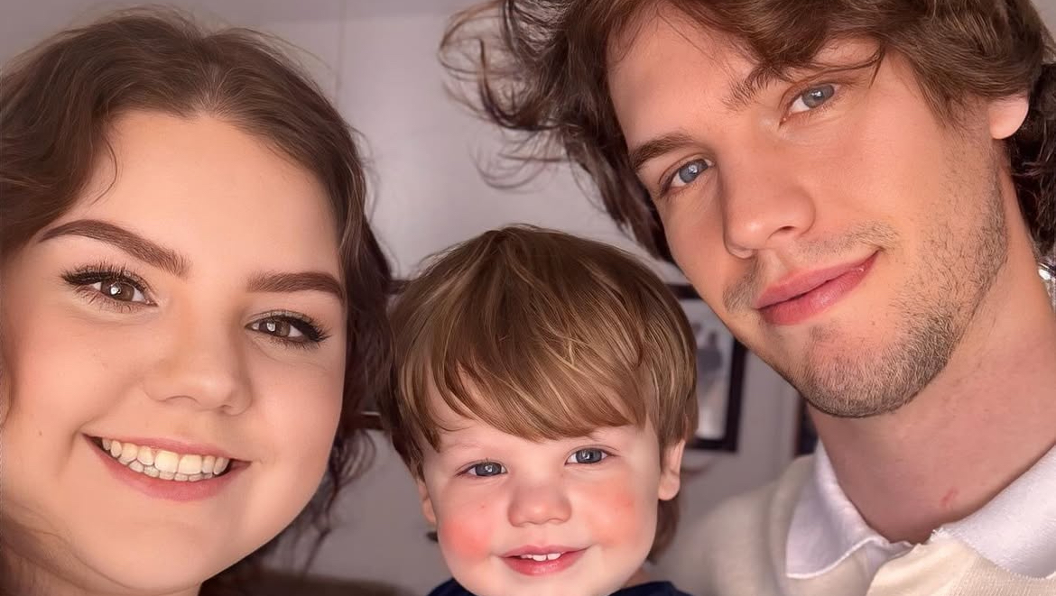 Help Micaela and Hyrum through an unimaginable loss photo