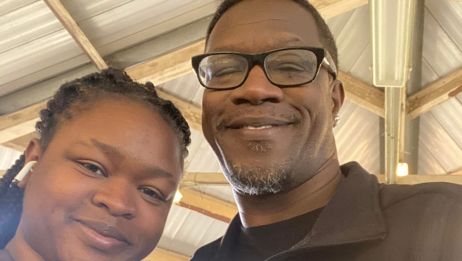 Lend a Hand to Charles and Vivi's Fight photo