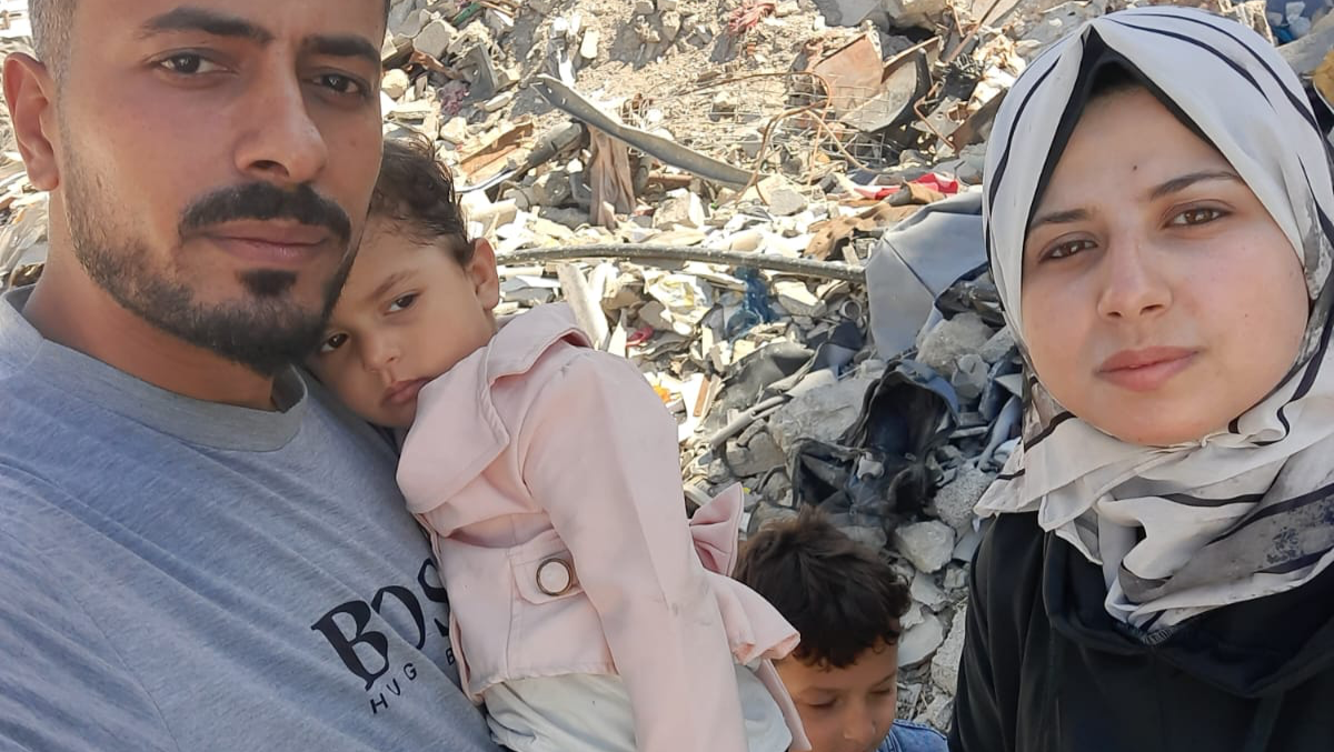 Help Save Moamen's Family from Starvation!