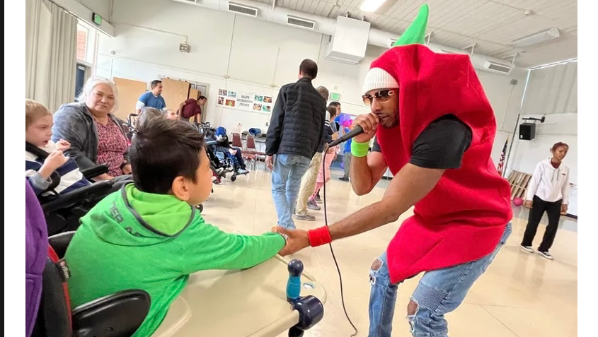 Help Jahri's World Create more content, Start Tour photo