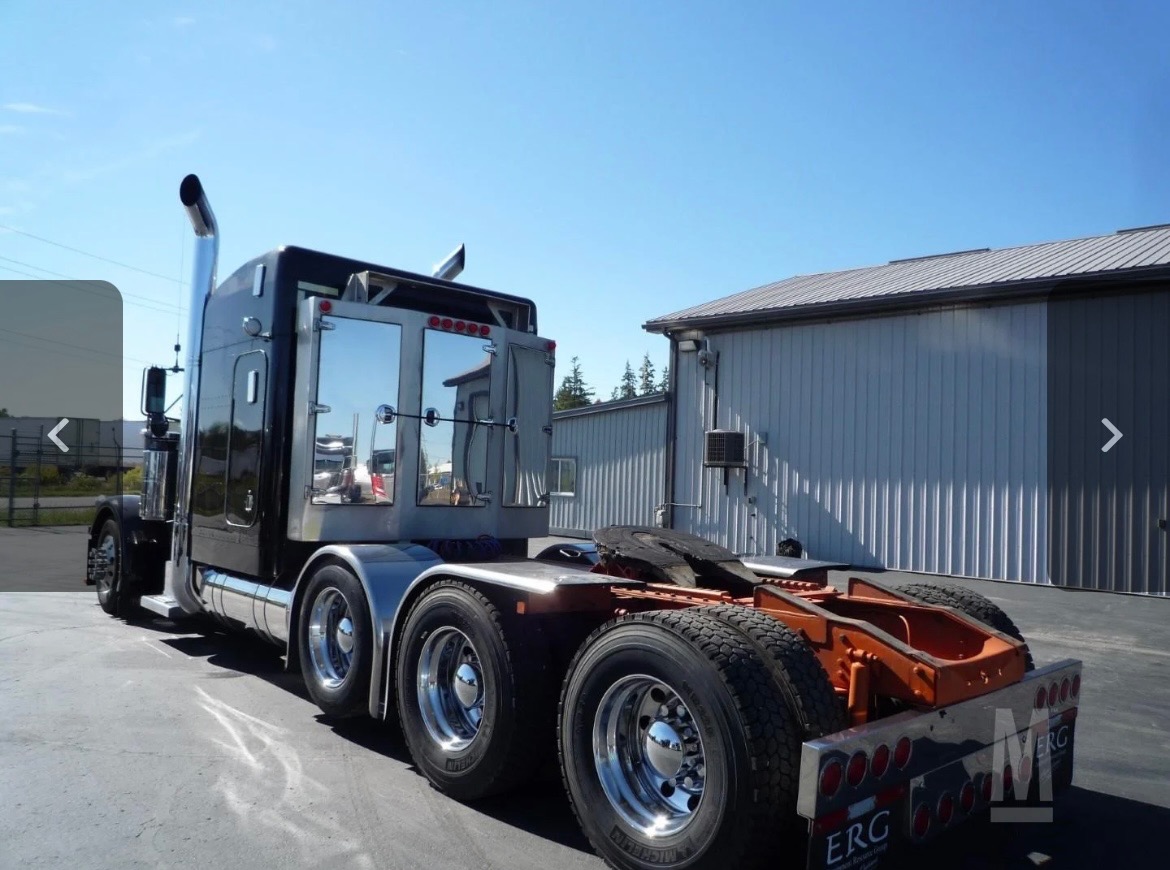 Down payment to Buy a Semi Truck and Start my business campaign photo, 2 of 8