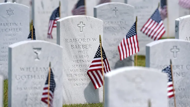 Give Willie Gardner a Dignified Farewell photo