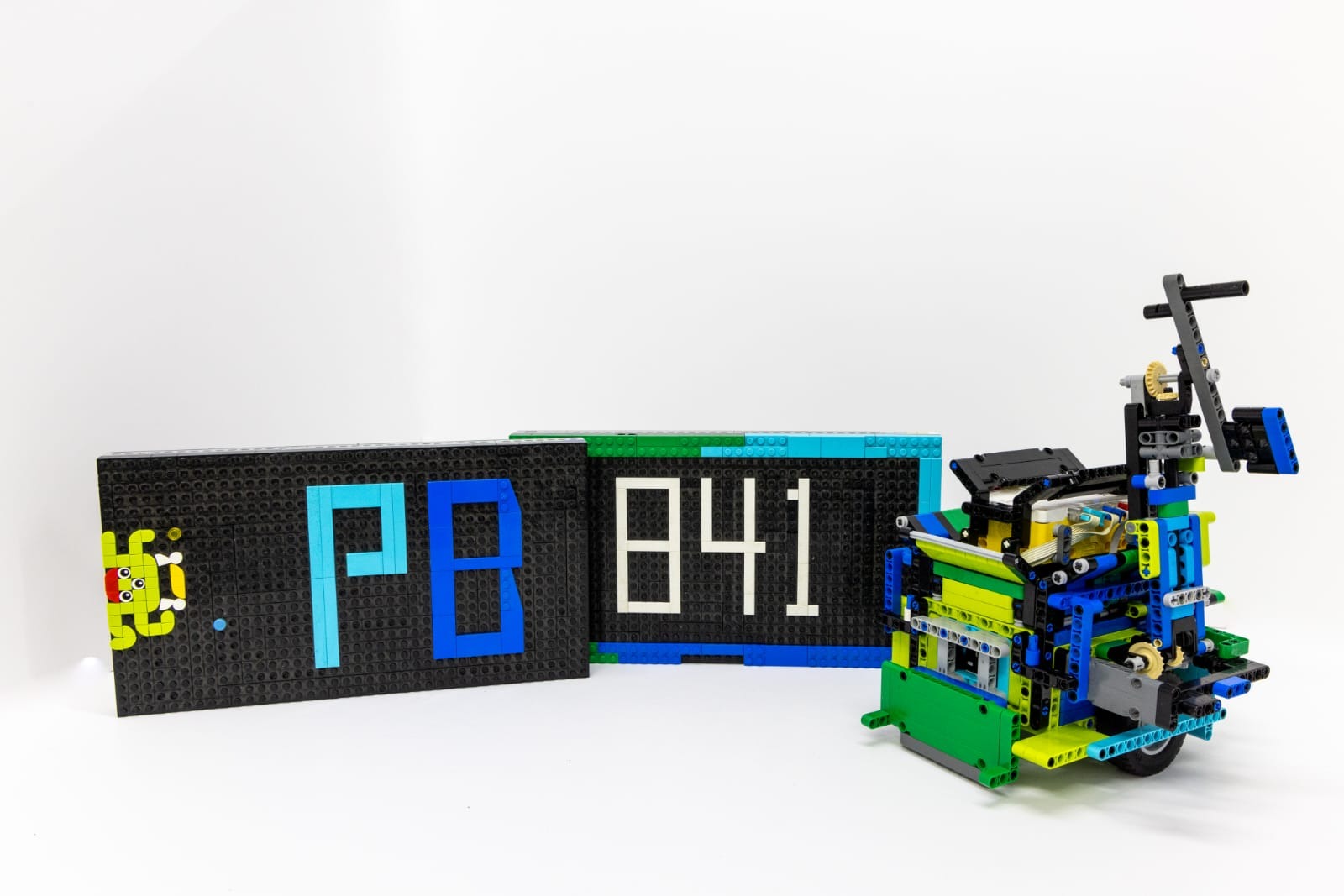 Help Us Represent Israel at the Robotics World Finals campaign photo, 4 of 7
