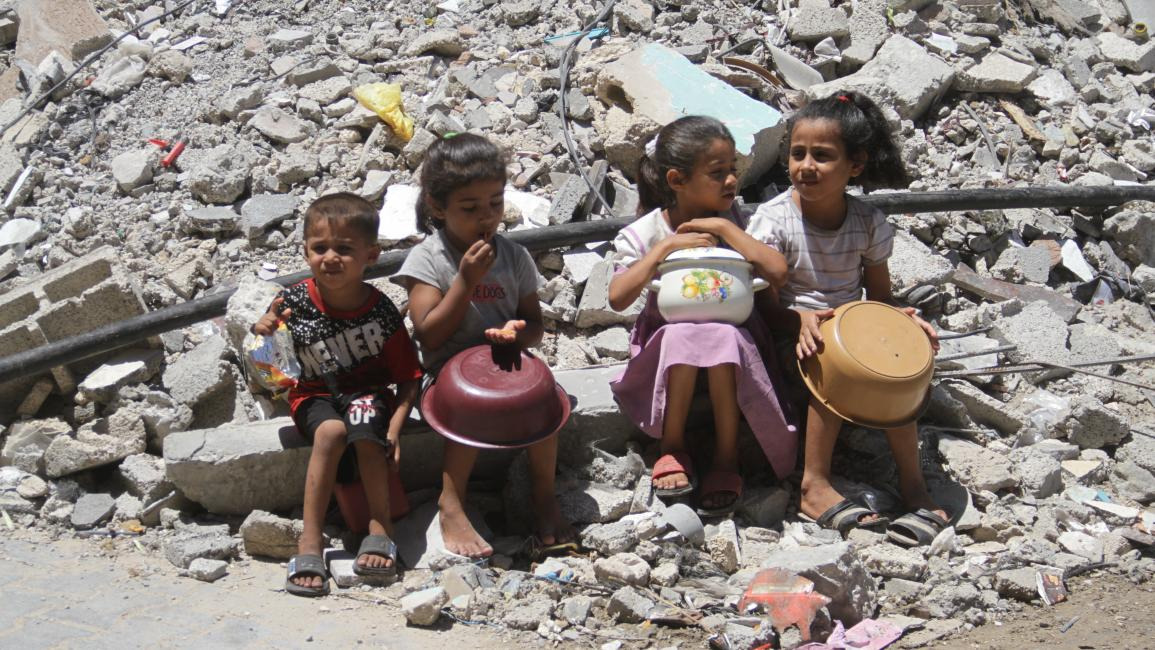 Hand in hand, we restore life to Gaza’s hungry children  campaign photo, 2 of 4