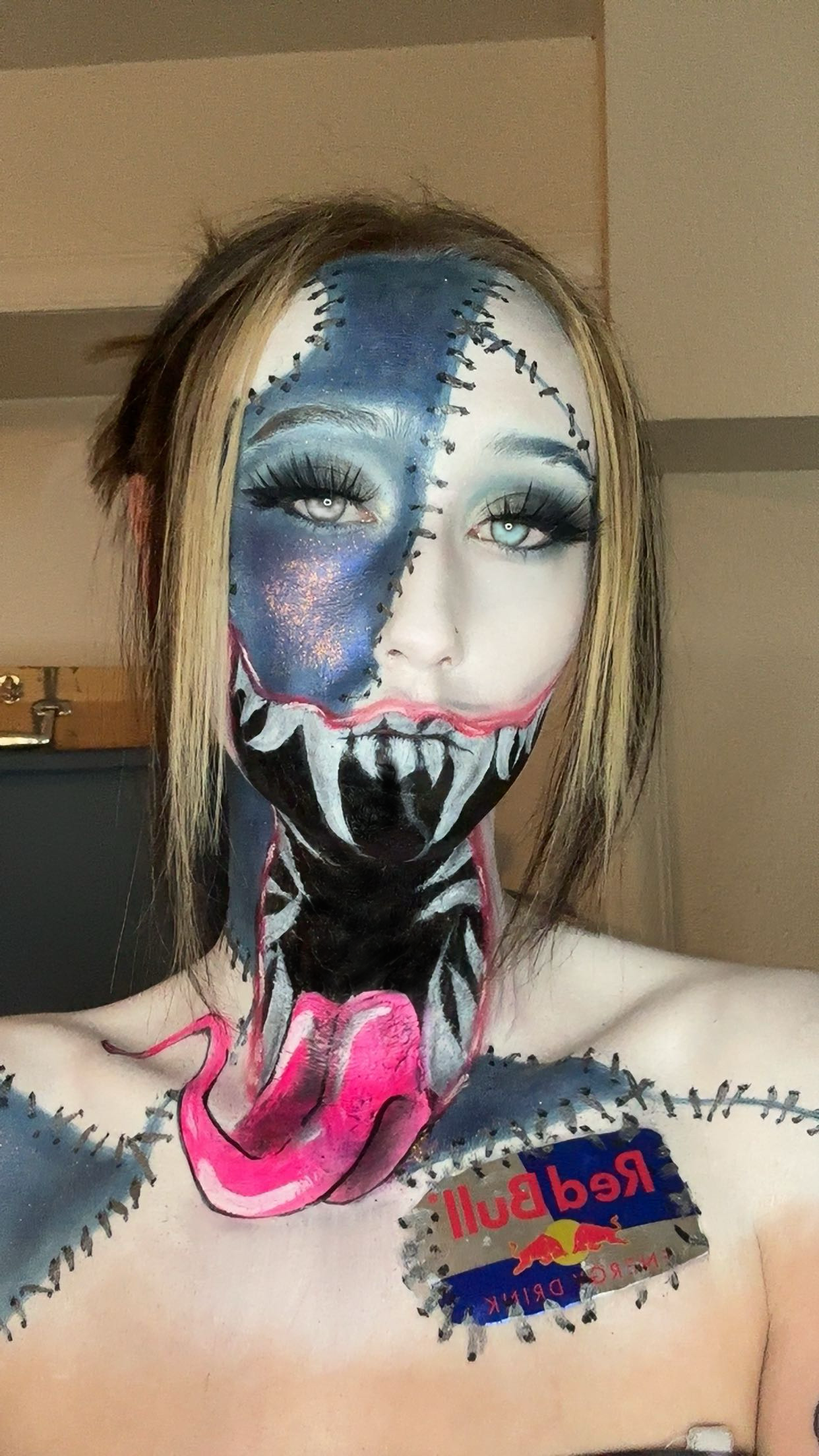 Support Shania Mayer's Cinema Makeup Dream campaign photo, 5 of 8