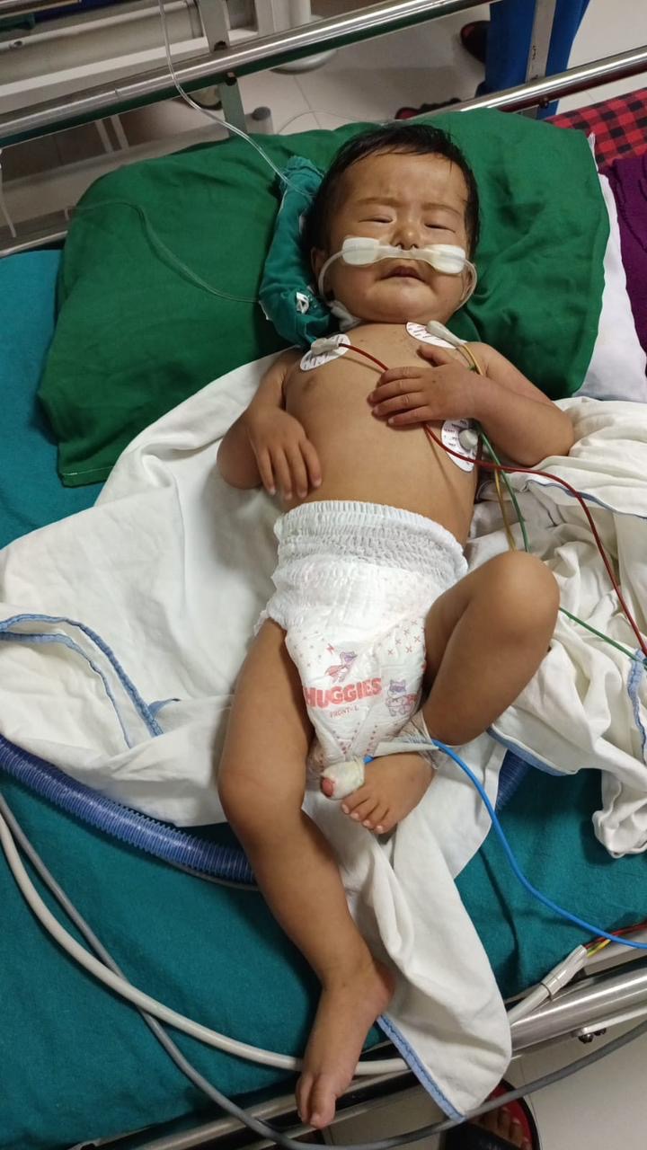 REFUGEE DAUGHTER NEEDS MEDICAL HELP campaign photo, 2 of 4