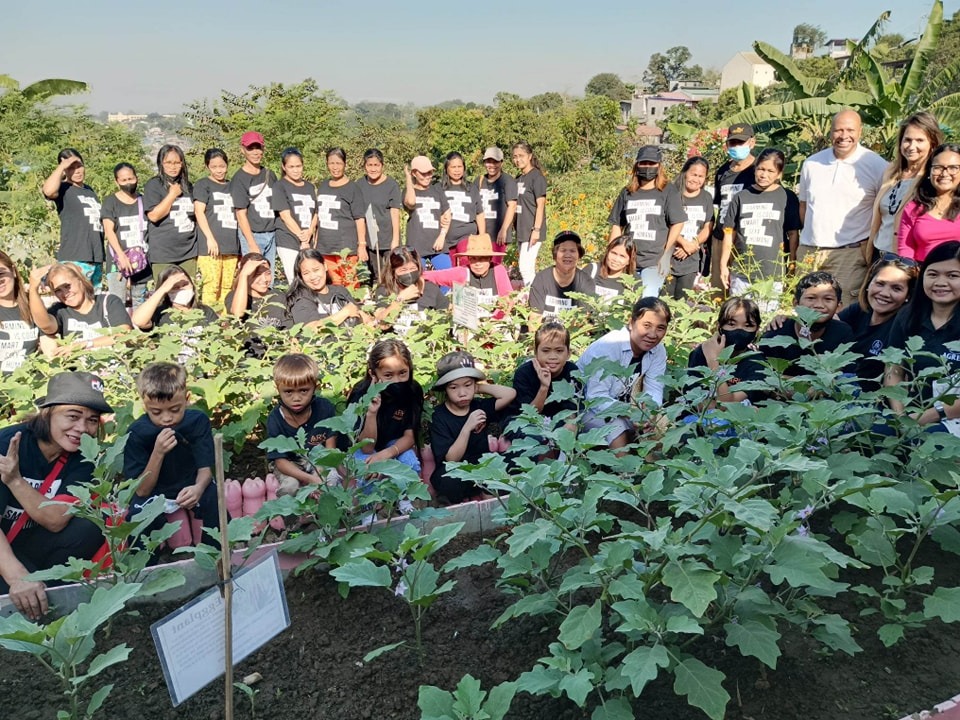 Mission Trip to Philippines: Support Needed campaign photo, 2 of 4
