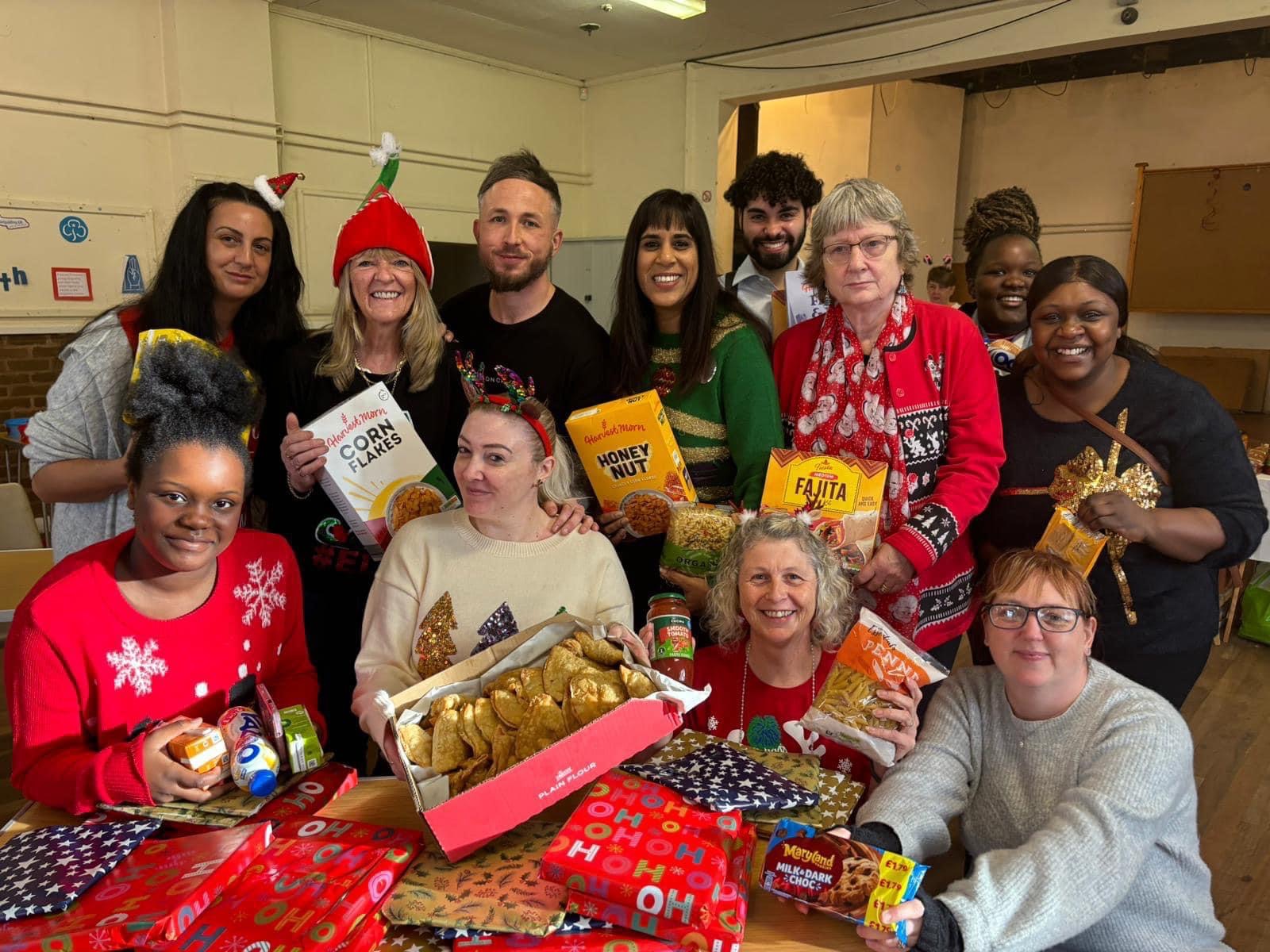 Struggling families over the christmas period campaign photo, 2 of 4