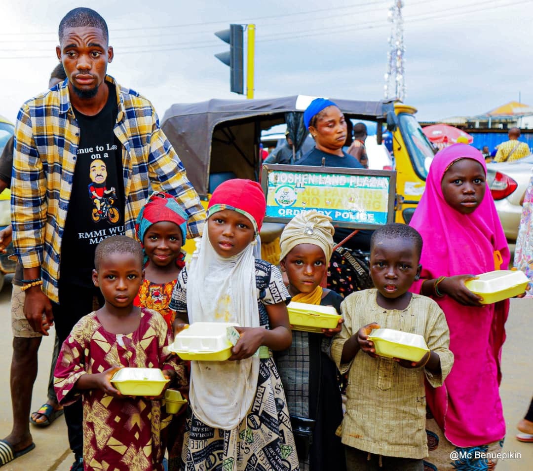 Raising funds for the VULNERABLE, IDPS and ORPHAN children campaign photo, 4 of 5