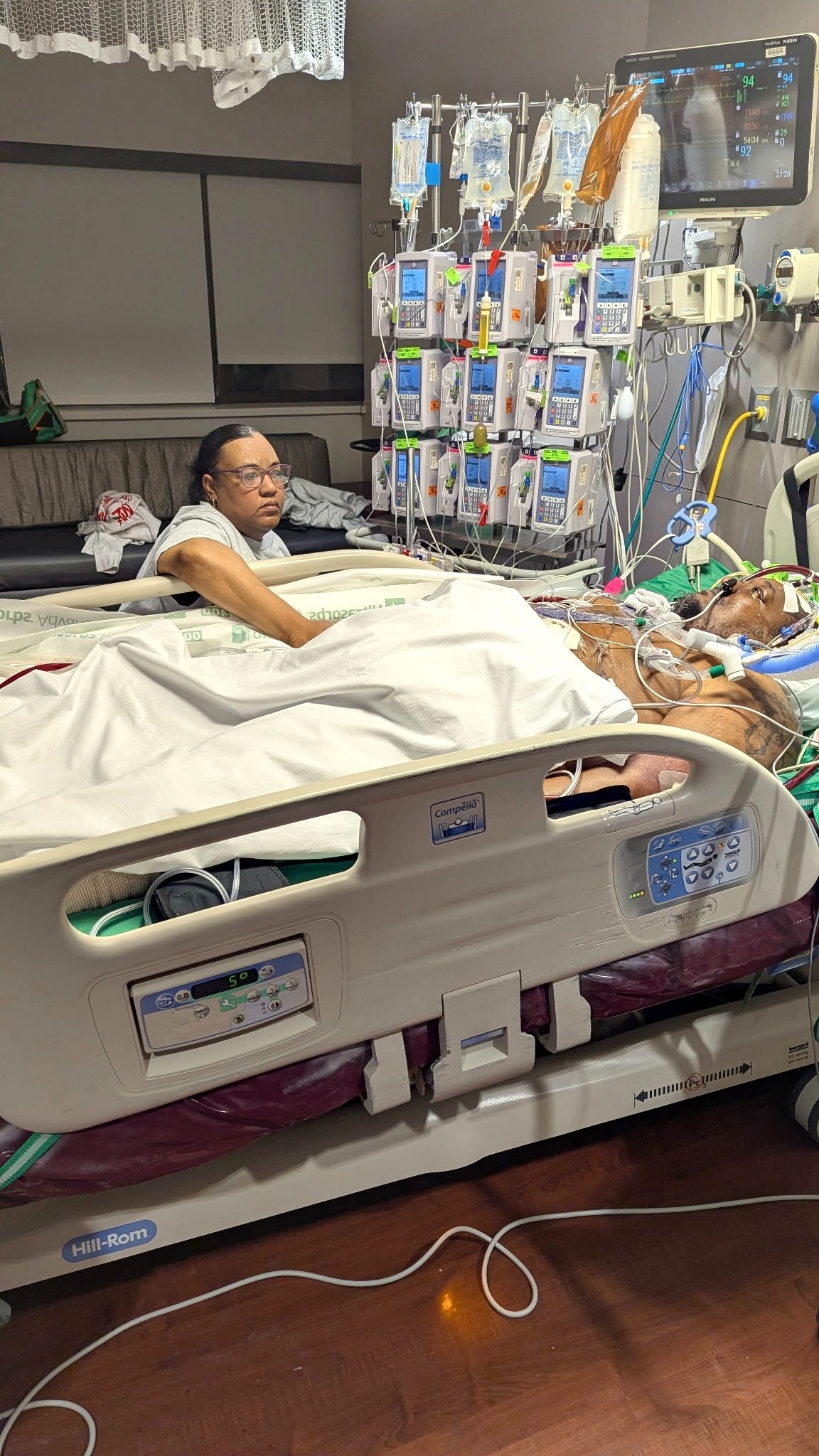 Help Support Nyesha During This Heartbreaking Time campaign photo, 4 of 5