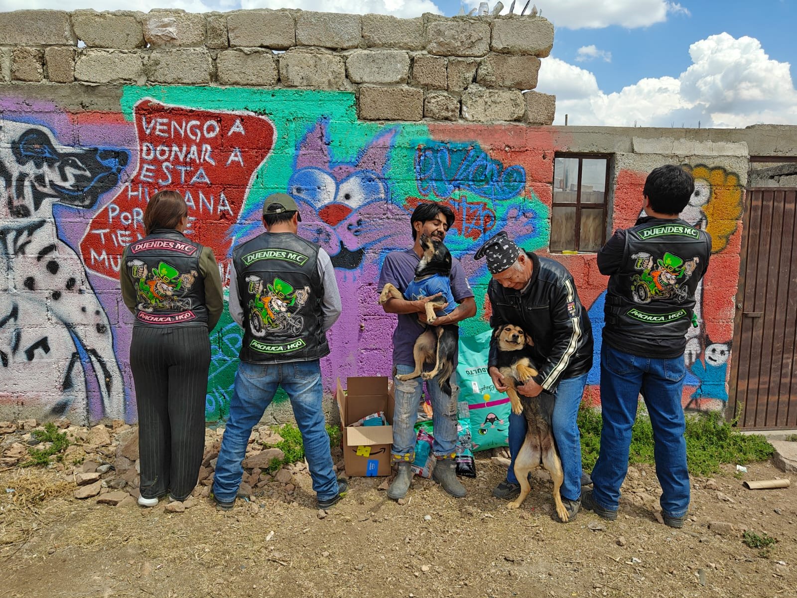 ¡SOS: NUESTROS RESCATADOS SE QUEDAN SIN HOGAR! campaign photo, 2 of 8