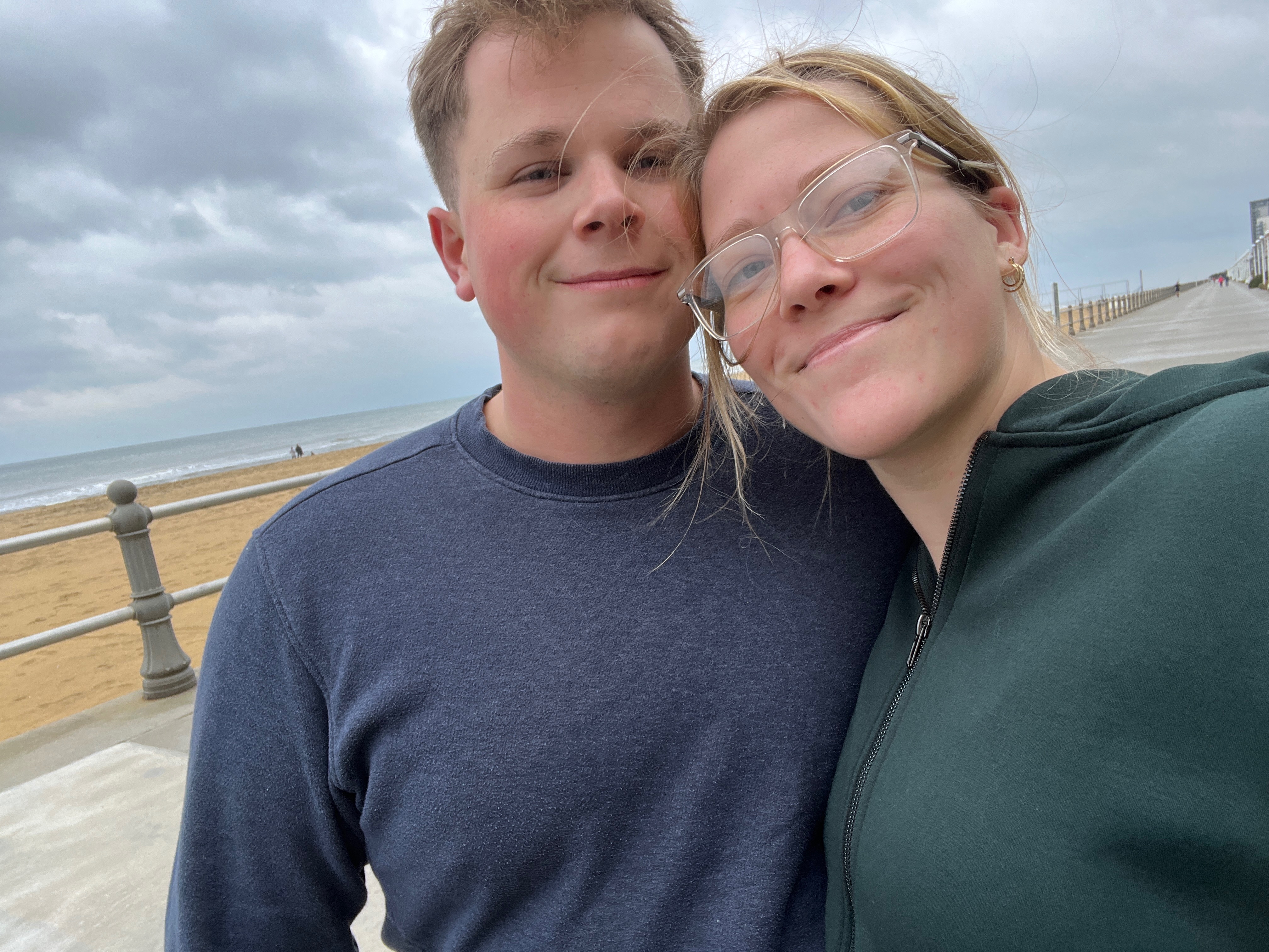 Help Stephanie Overcome Cancer and Reunite with Family campaign photo, 5 of 6