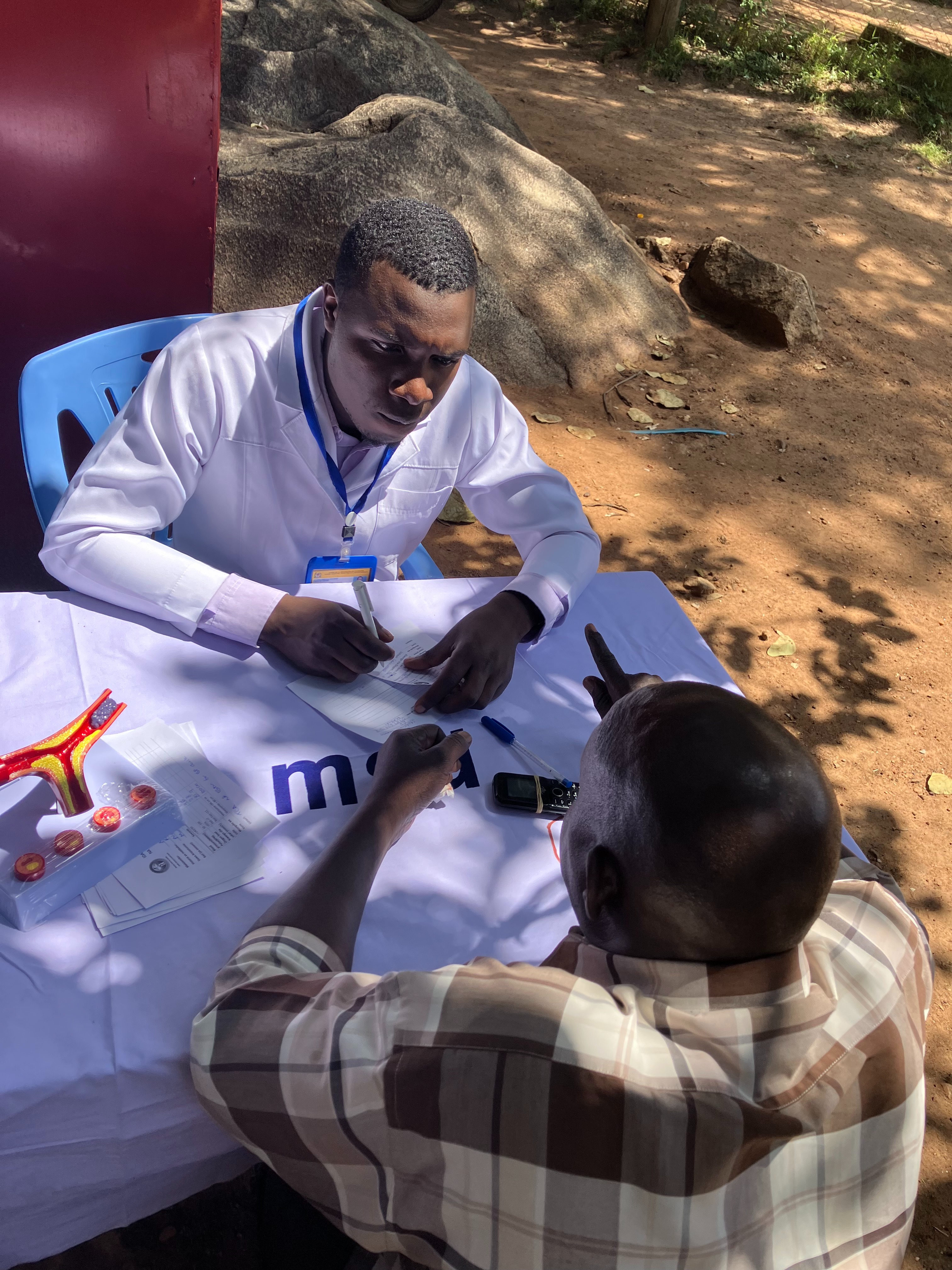 Foto van campagne In Tanzania ouder worden in goede gezondheid en geluk!, 5 van 8