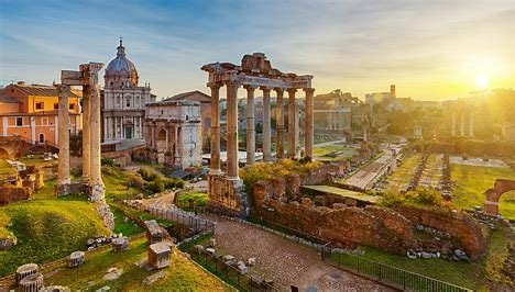 Help Niara Study Art Therapy in Rome campaign photo, 2 of 4