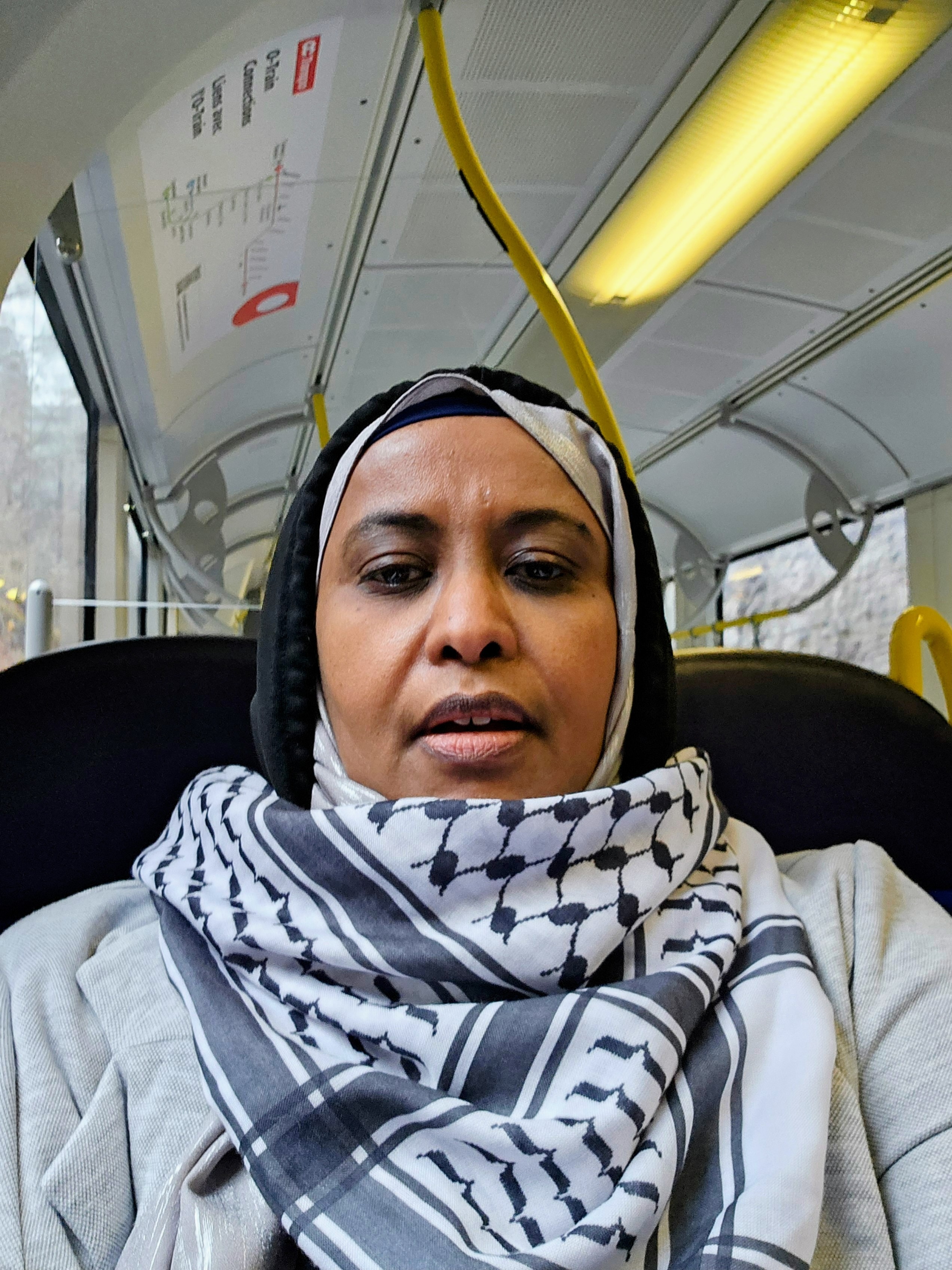 Muslim sister in need of urgent care campaign photo, 2 of 6