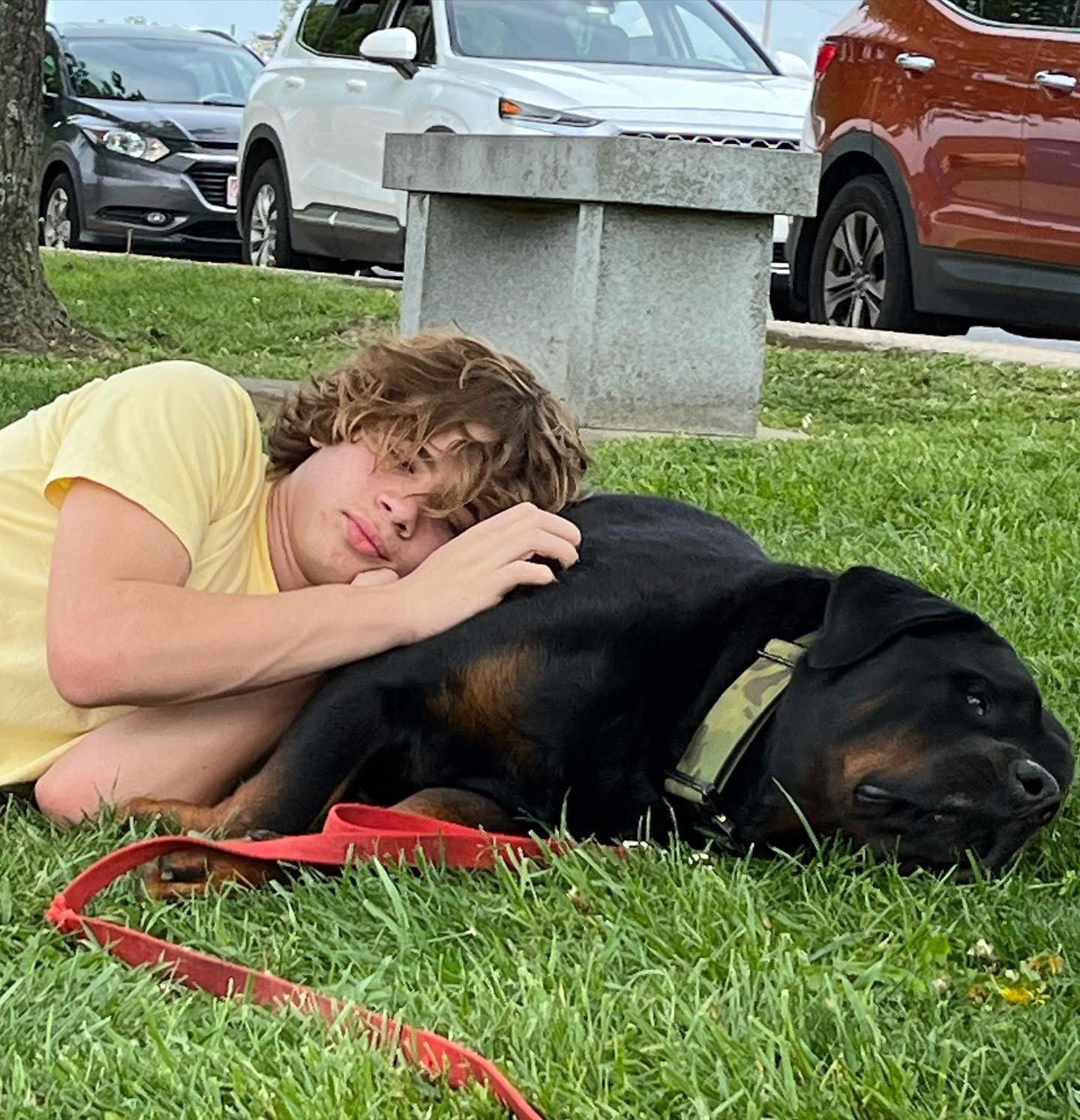 Help Frank Get Urgent Knee Surgery campaign photo, 2 of 3