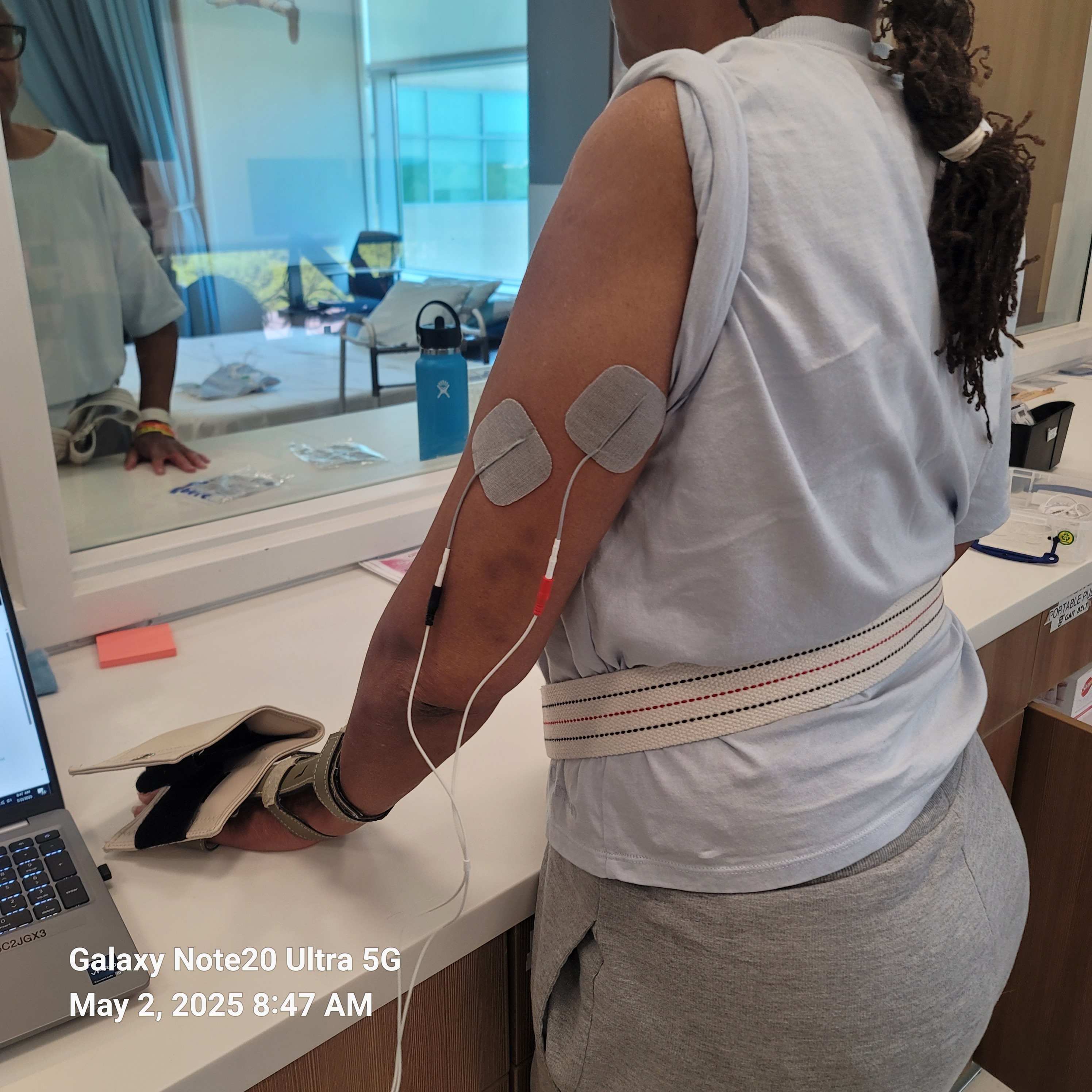 Help Gwen Dorsey-Darby Recover from Stroke campaign photo, 5 of 8