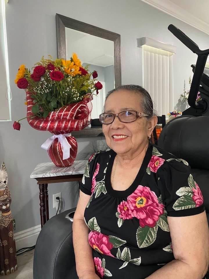 Help us fund for Ena Lemus’ funeral! campaign photo, 4 of 5