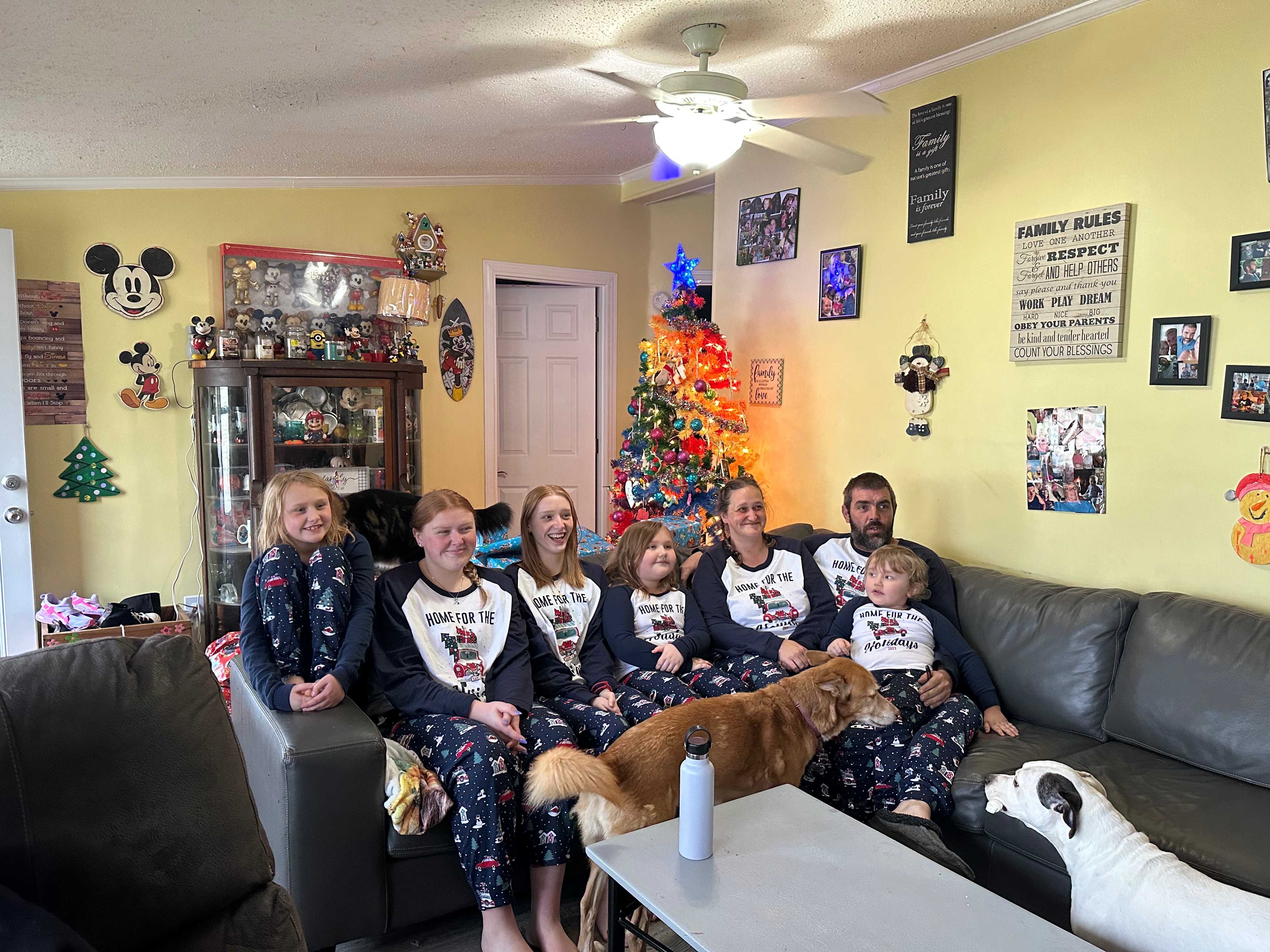 Help Jordan's Family Overcome Medical Crisis campaign photo, 5 of 8