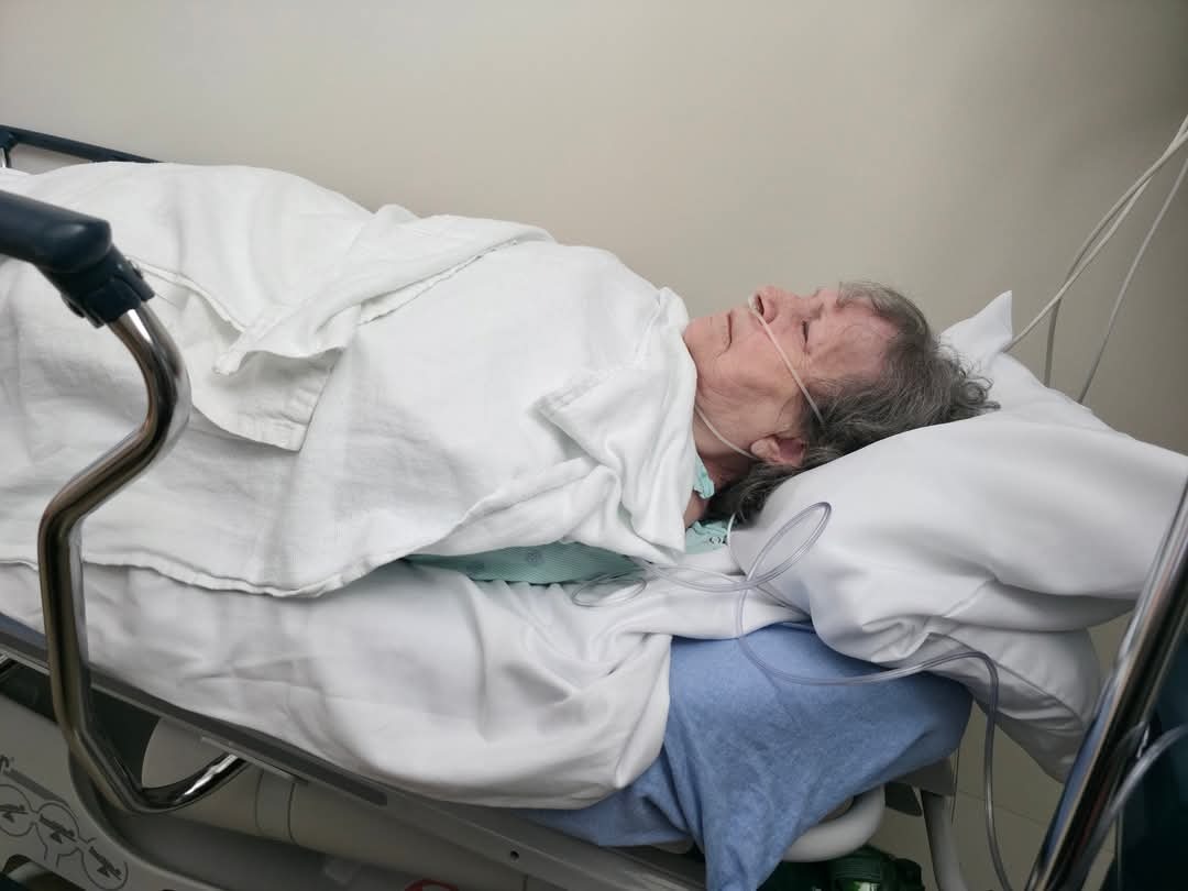 Please Help Support Rhonda's Mom by June 4th campaign photo, 6 of 8