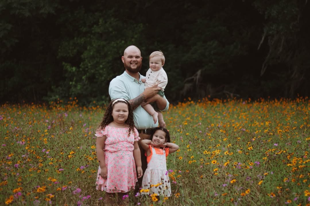 Help Kevin Jr. and Family Through This Crisis campaign photo, 7 of 8