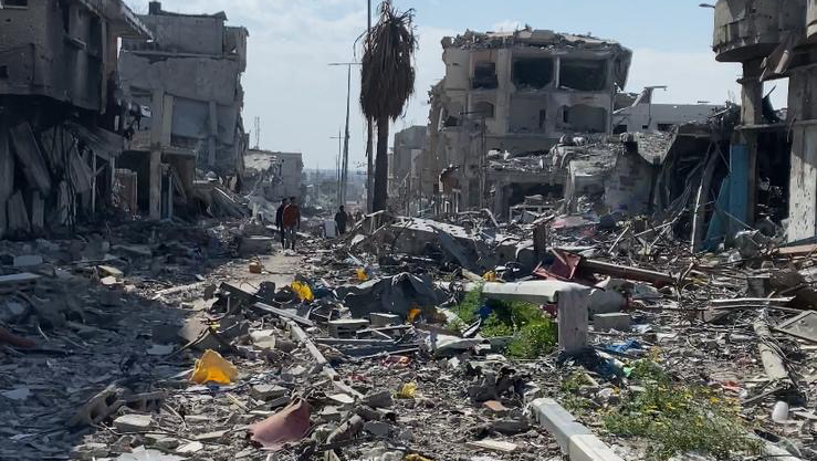 Help Shatha Rebuild Her Life in Gaza photo