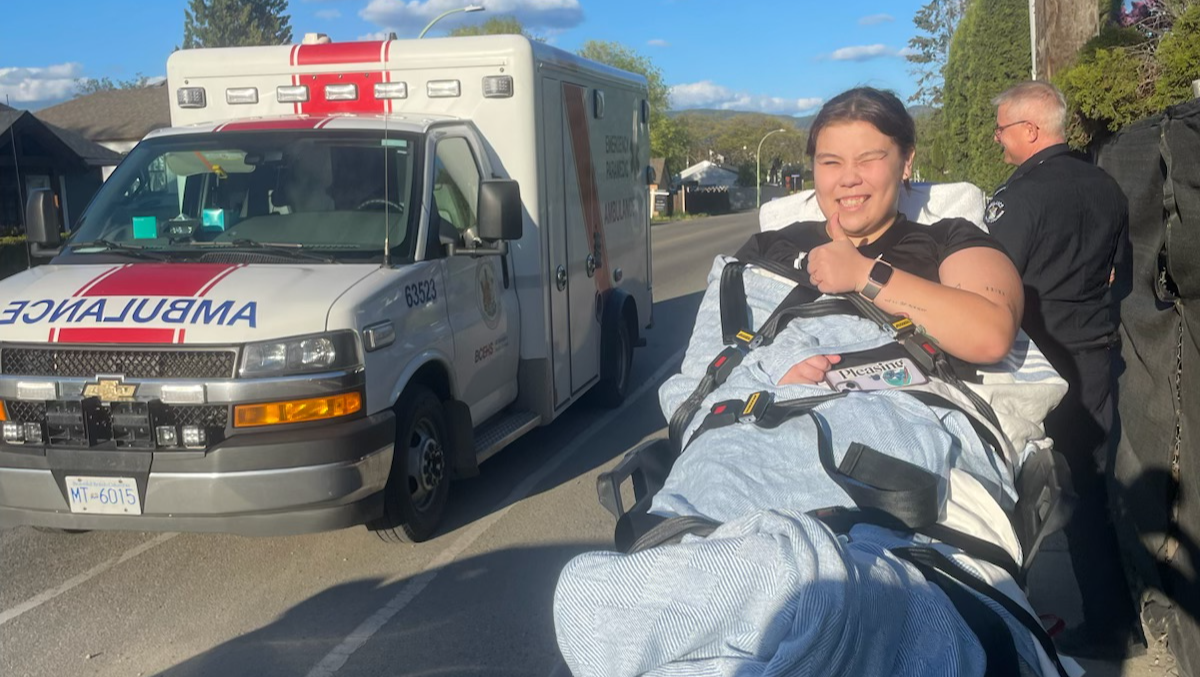 Help Zoe Get Her Life Back photo