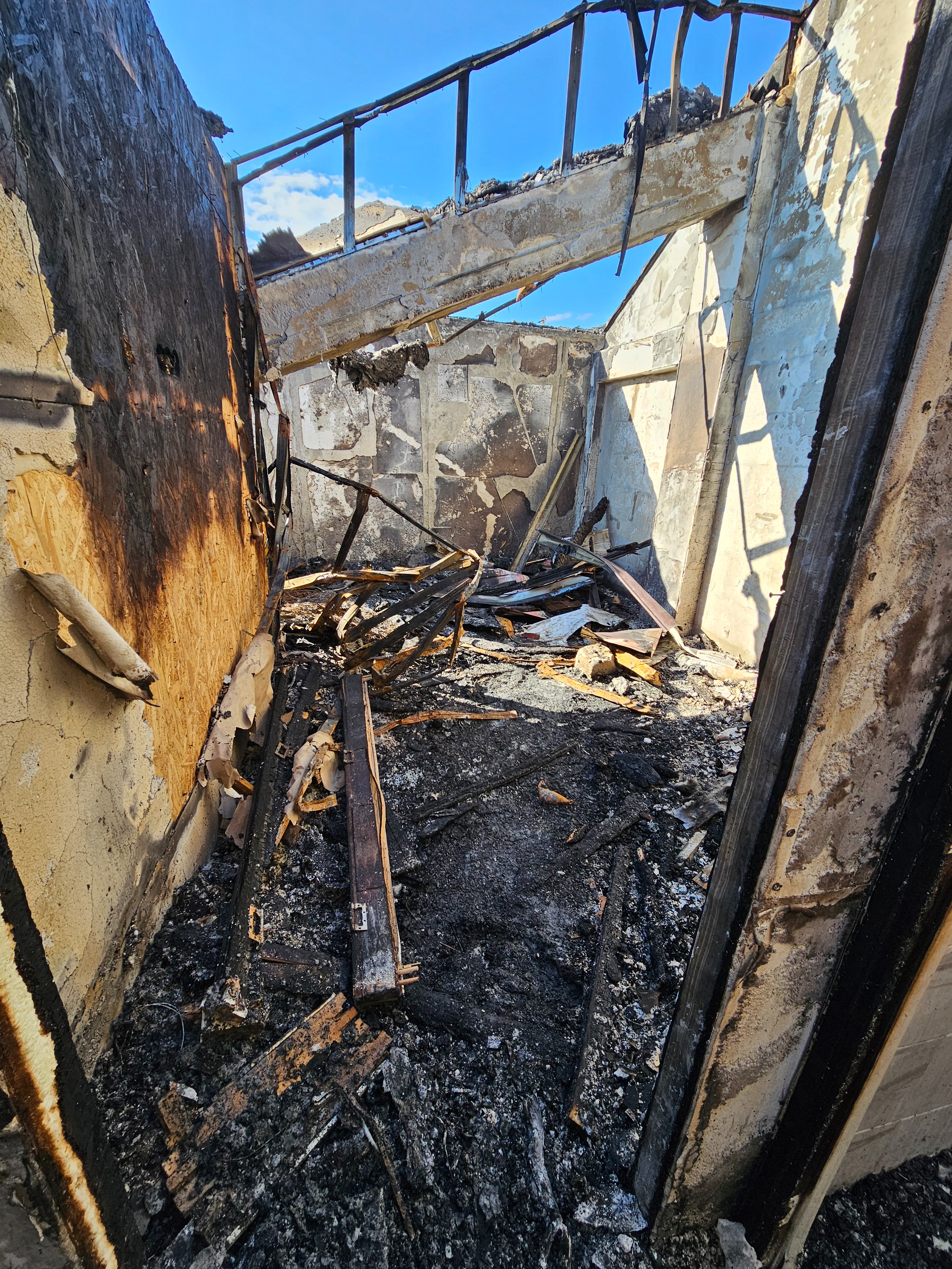 Help Jana's Family Rebuild After Devastating Fire campaign photo, 7 of 8