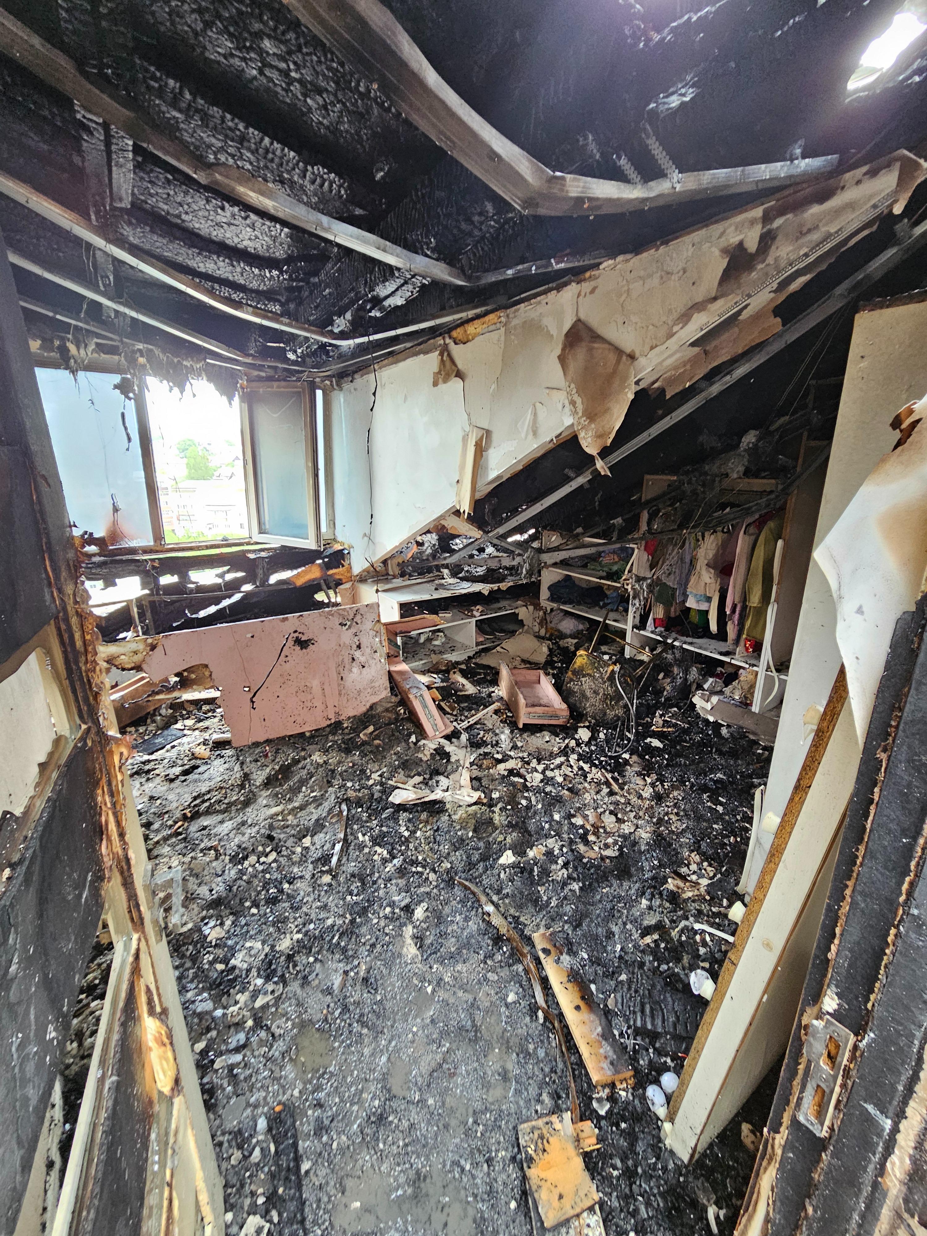 Help Jana's Family Rebuild After Devastating Fire campaign photo, 2 of 8