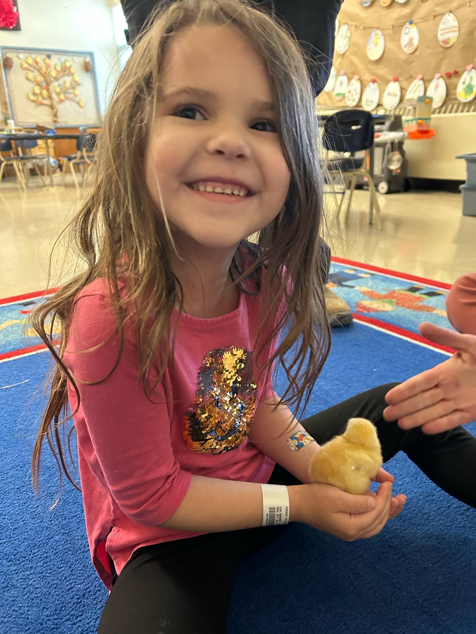 Spark a smile, help Luna shine through cancer. campaign photo, 4 of 5