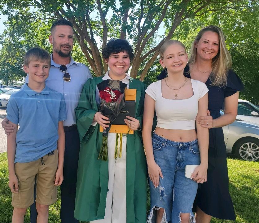 Support Stephen Potts' Wife and Children After Loss campaign photo, 2 of 4