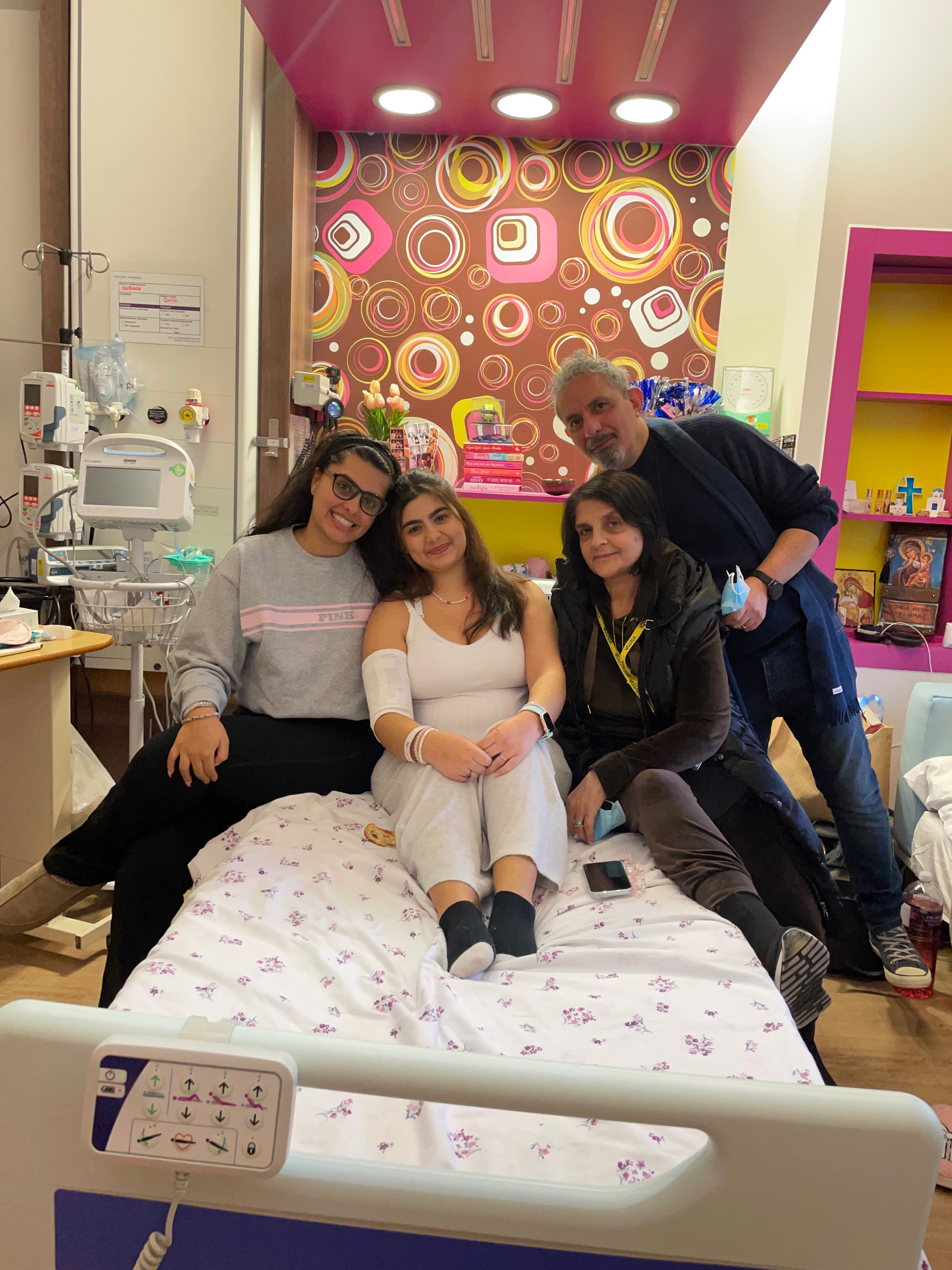 ❤️ Natassa’s Mission to Remission campaign photo, 6 of 8