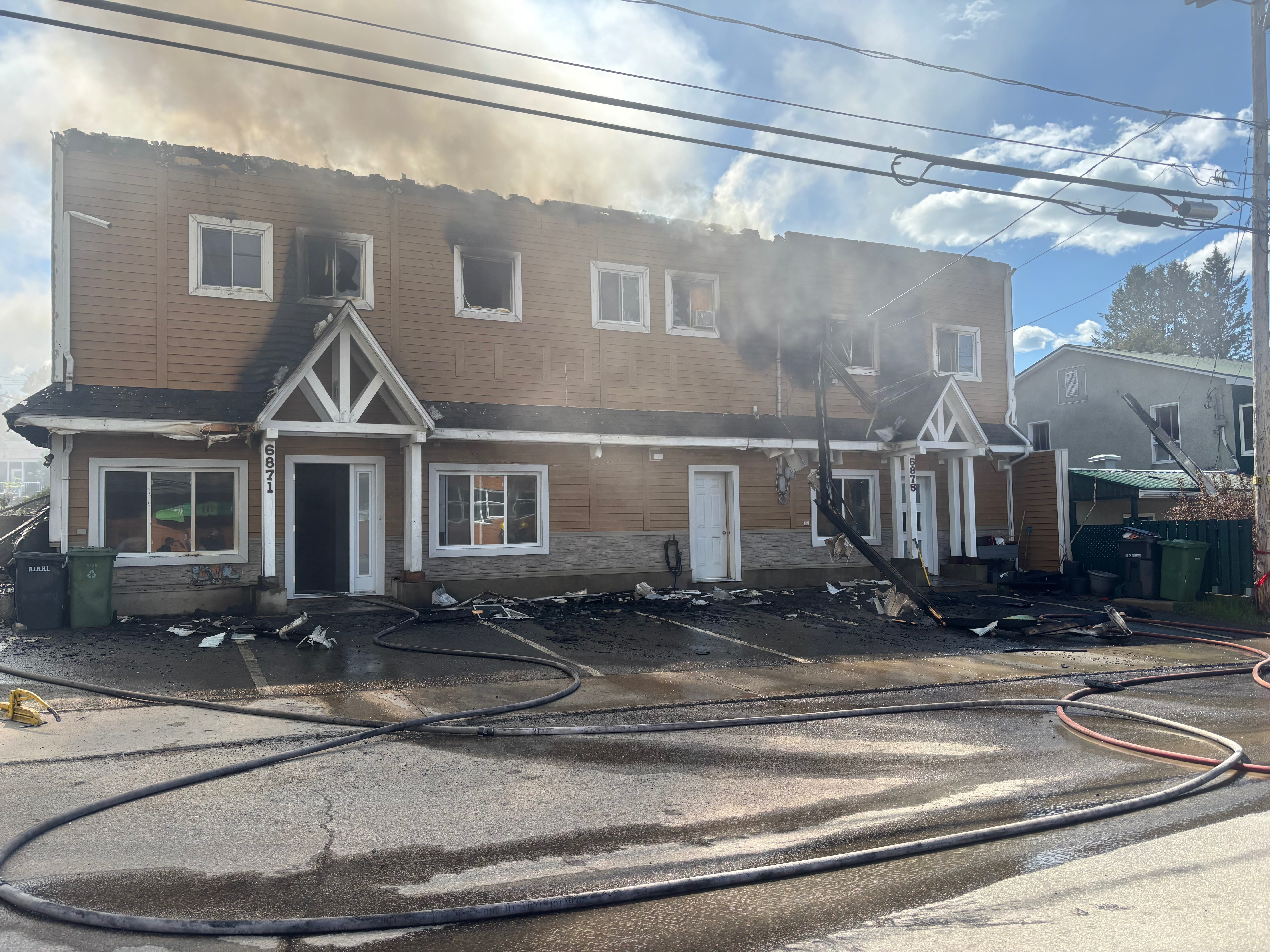 Incendie campaign photo, 2 of 8