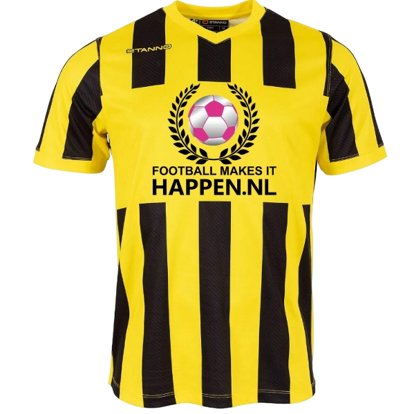 SV Koedijk JO15-1 speelt voor Football Makes It Happen campaign photo, 4 of 7