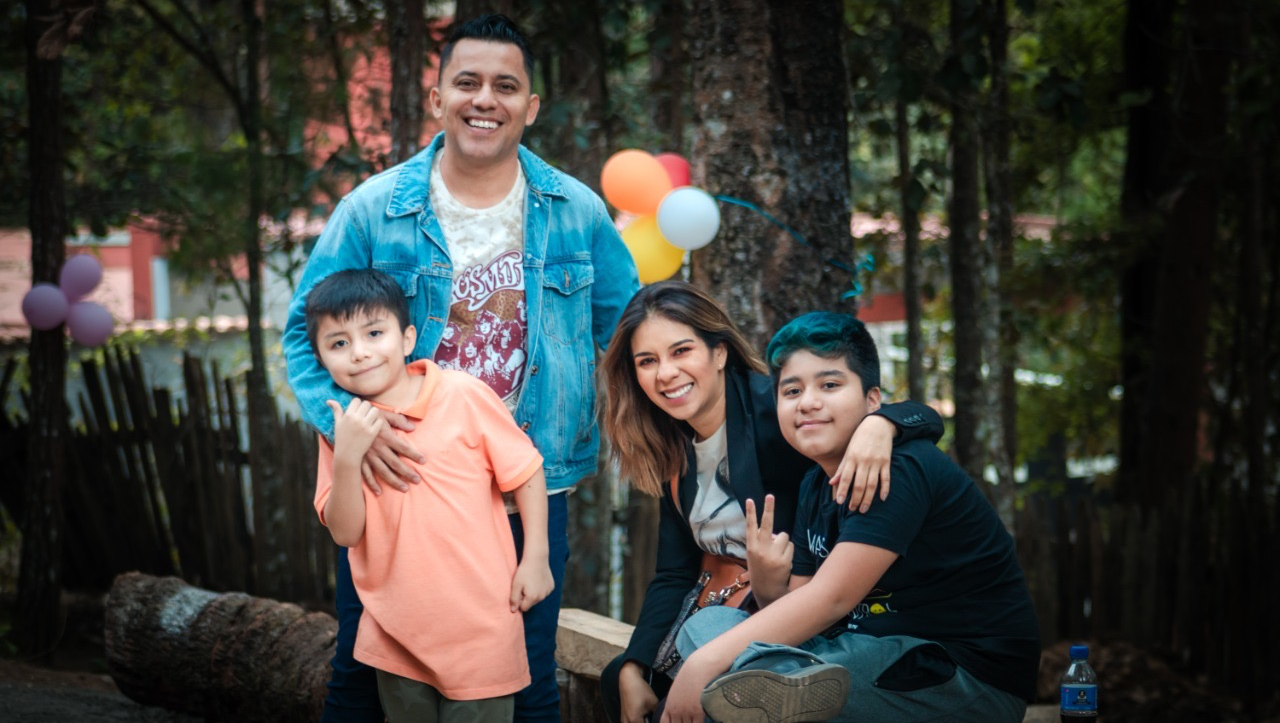 Familia de misioneros Baja california photo