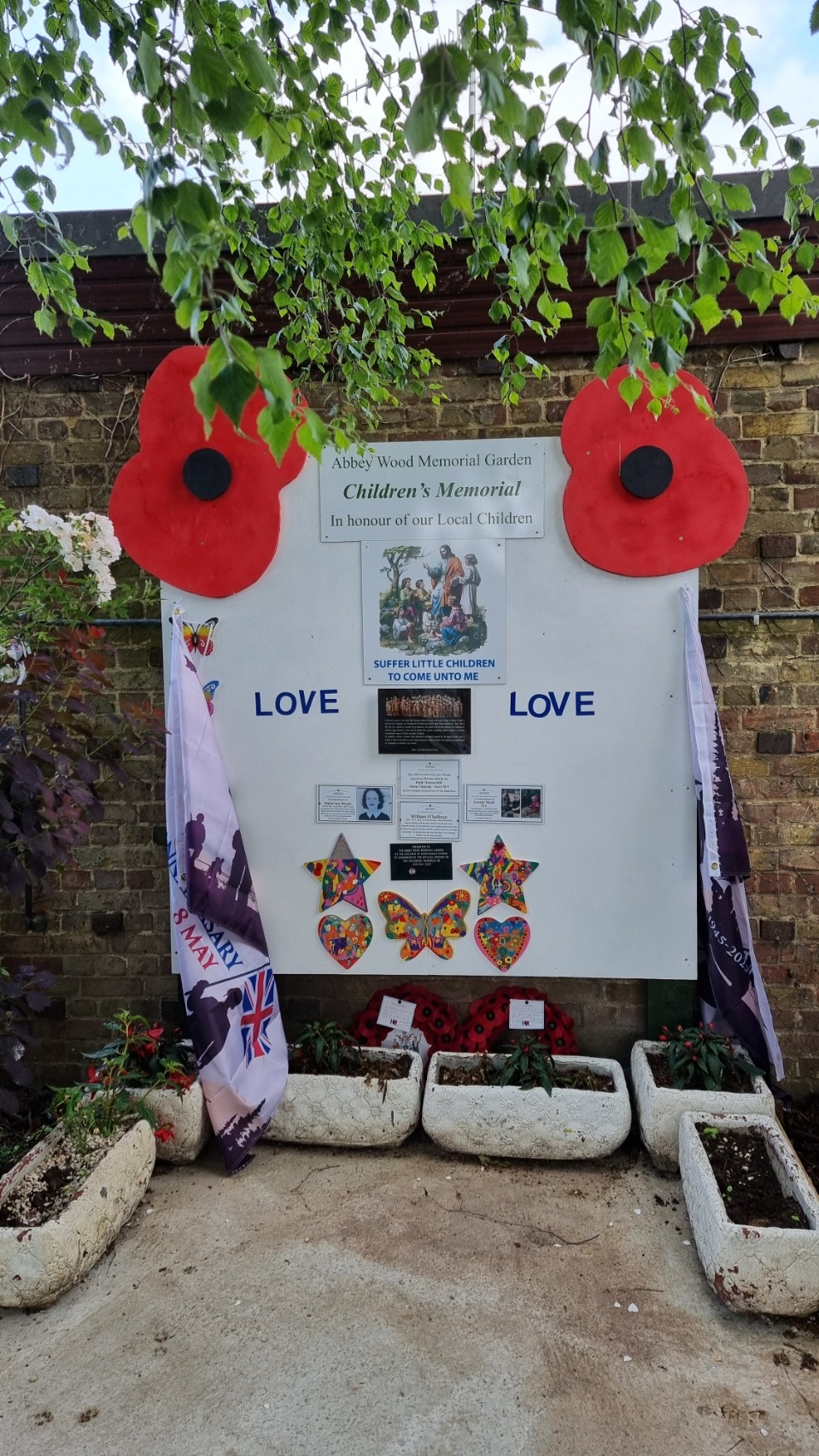 Abbey Wood Memorial Garden campaign photo, 5 of 7