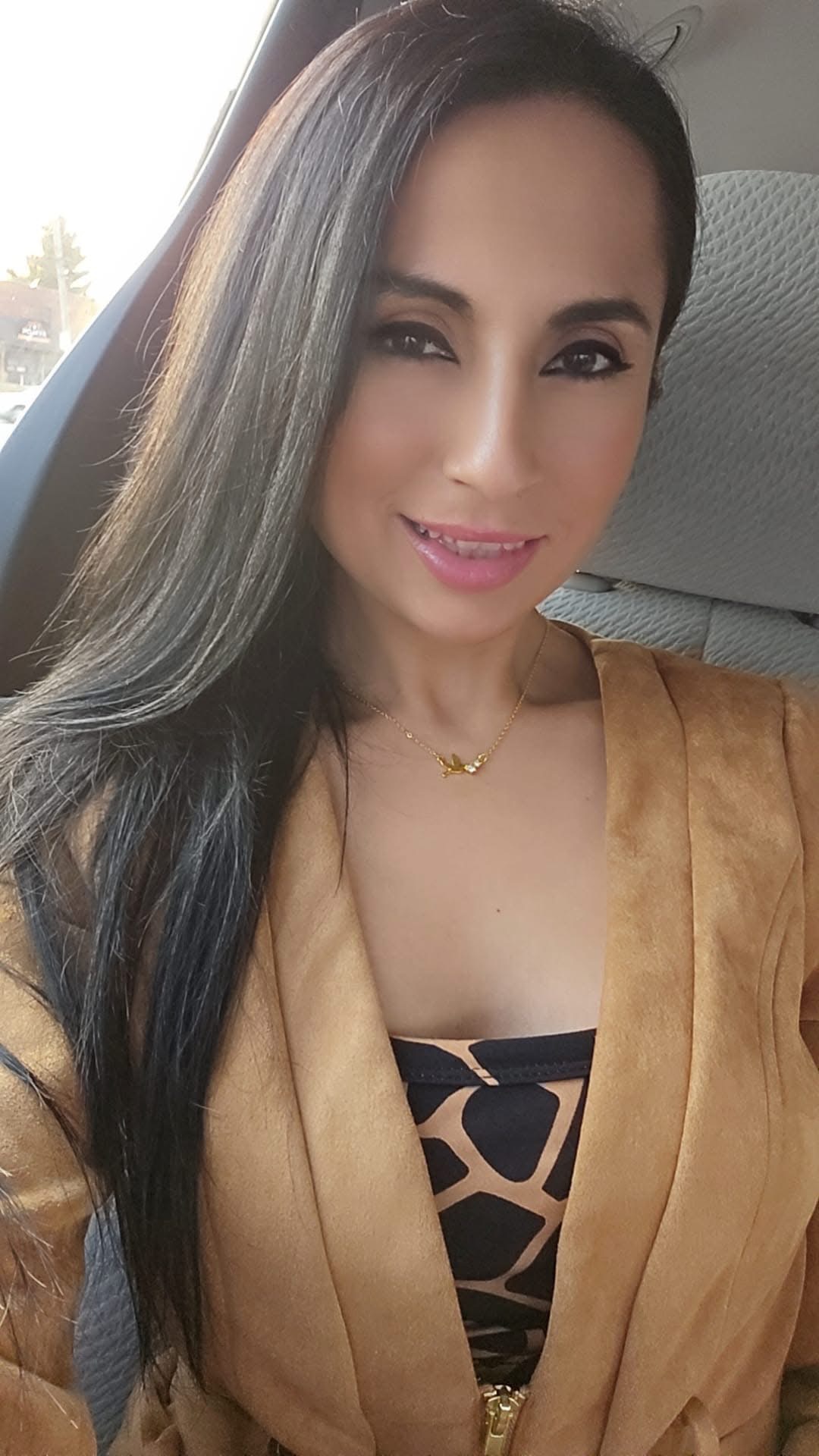 Paola rodriguez campaign photo, 2 of 4
