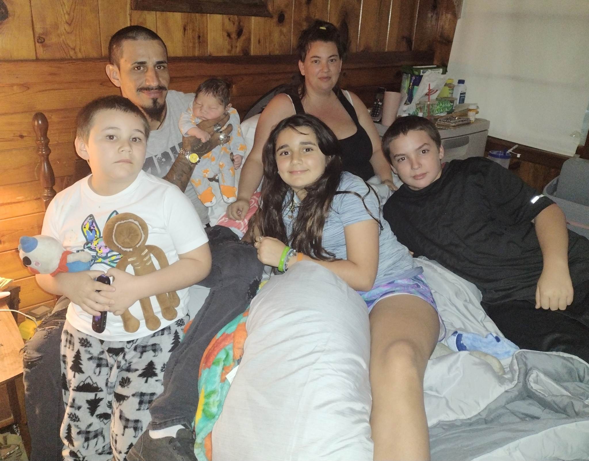 Family in need due to house fire campaign photo, 4 of 7