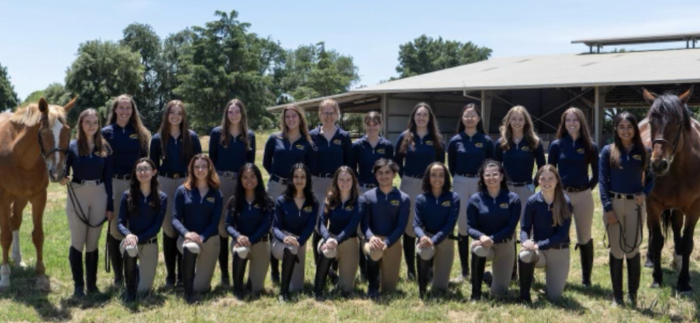 Support the UC Davis Hunter Jumper Club! campaign photo, 2 of 4