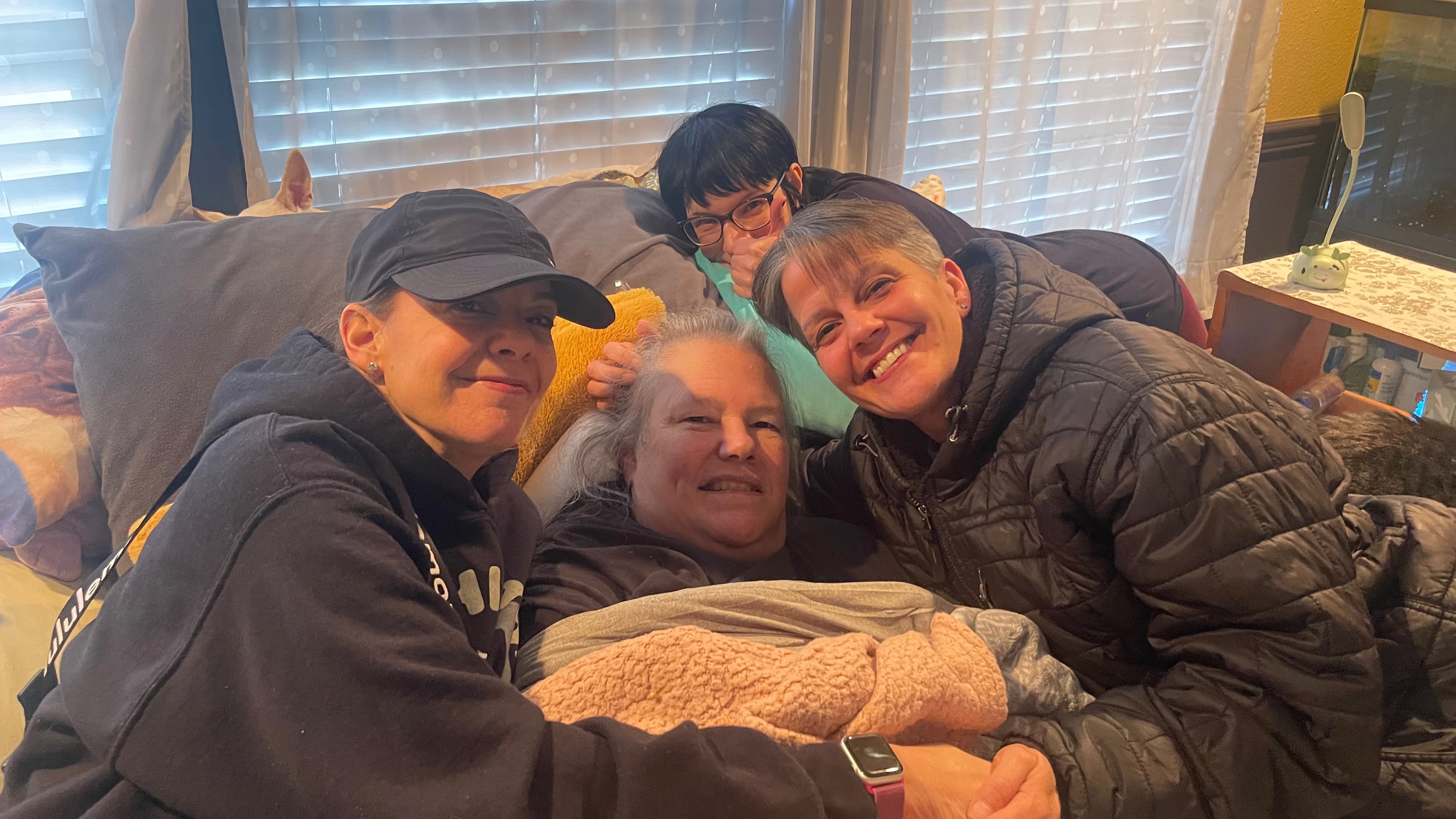 Help Shellie’s family care for her campaign photo, 7 of 8