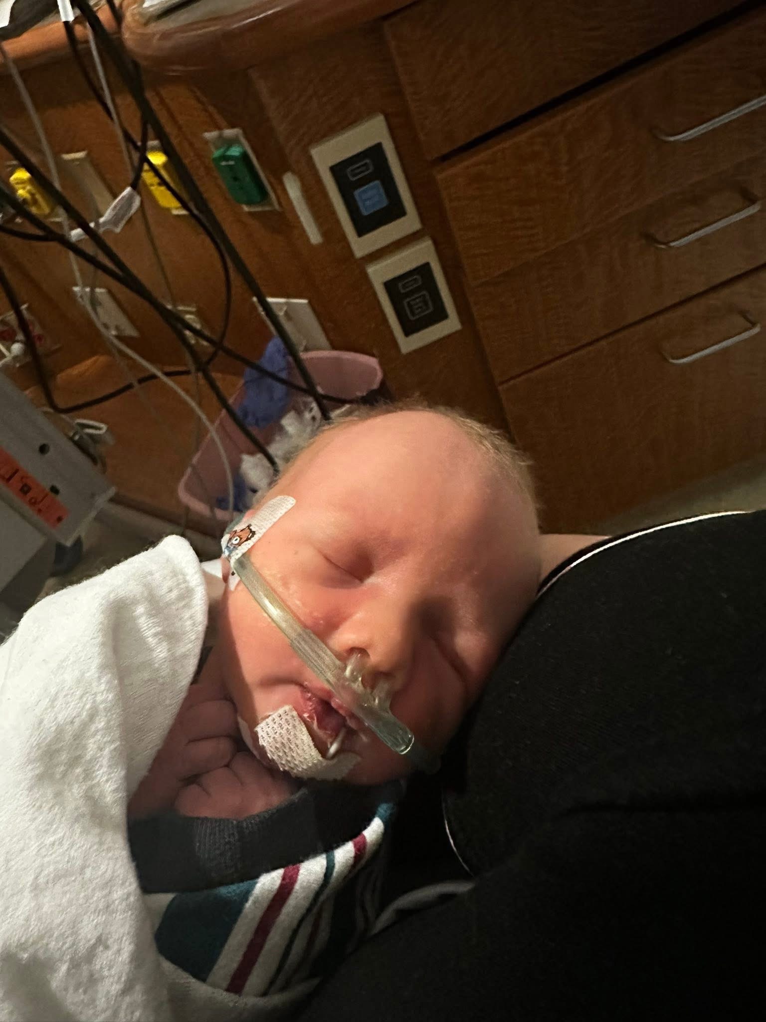 Help Emma & Alex Wilson Through Teddy’s NICU Stay campaign photo, 4 of 7