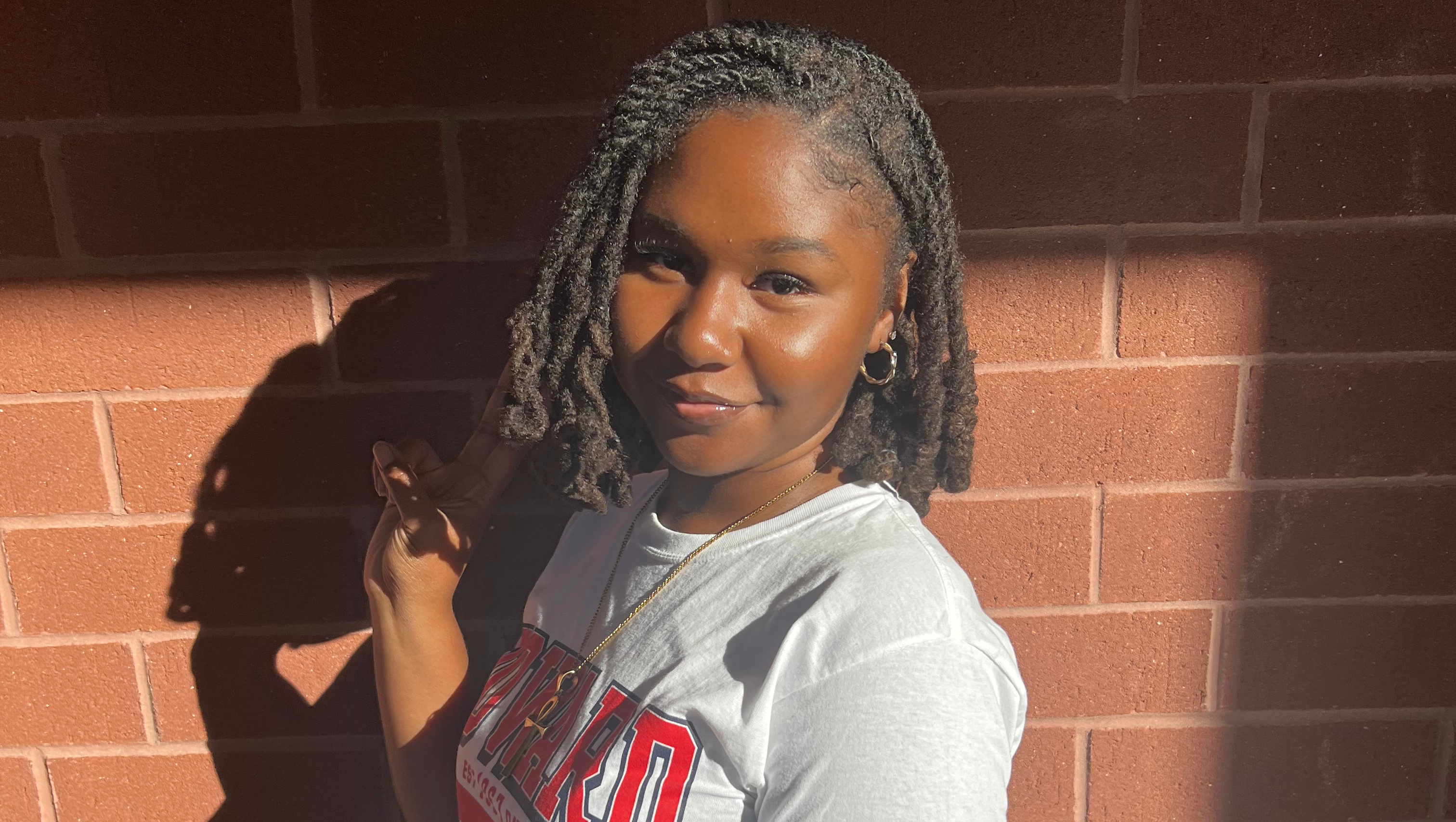 Help Ni-Jilé Continue Her Education at Howard University photo