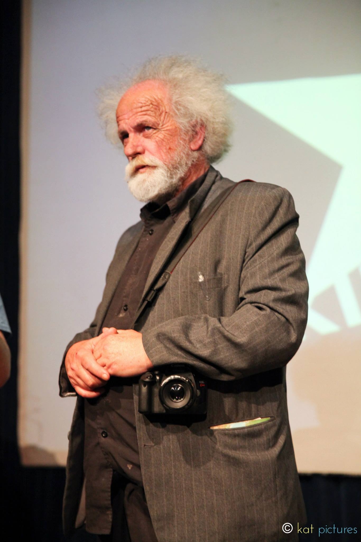 Help with Funeral Arrangements for Artist John Klyza campaign photo, 4 of 7