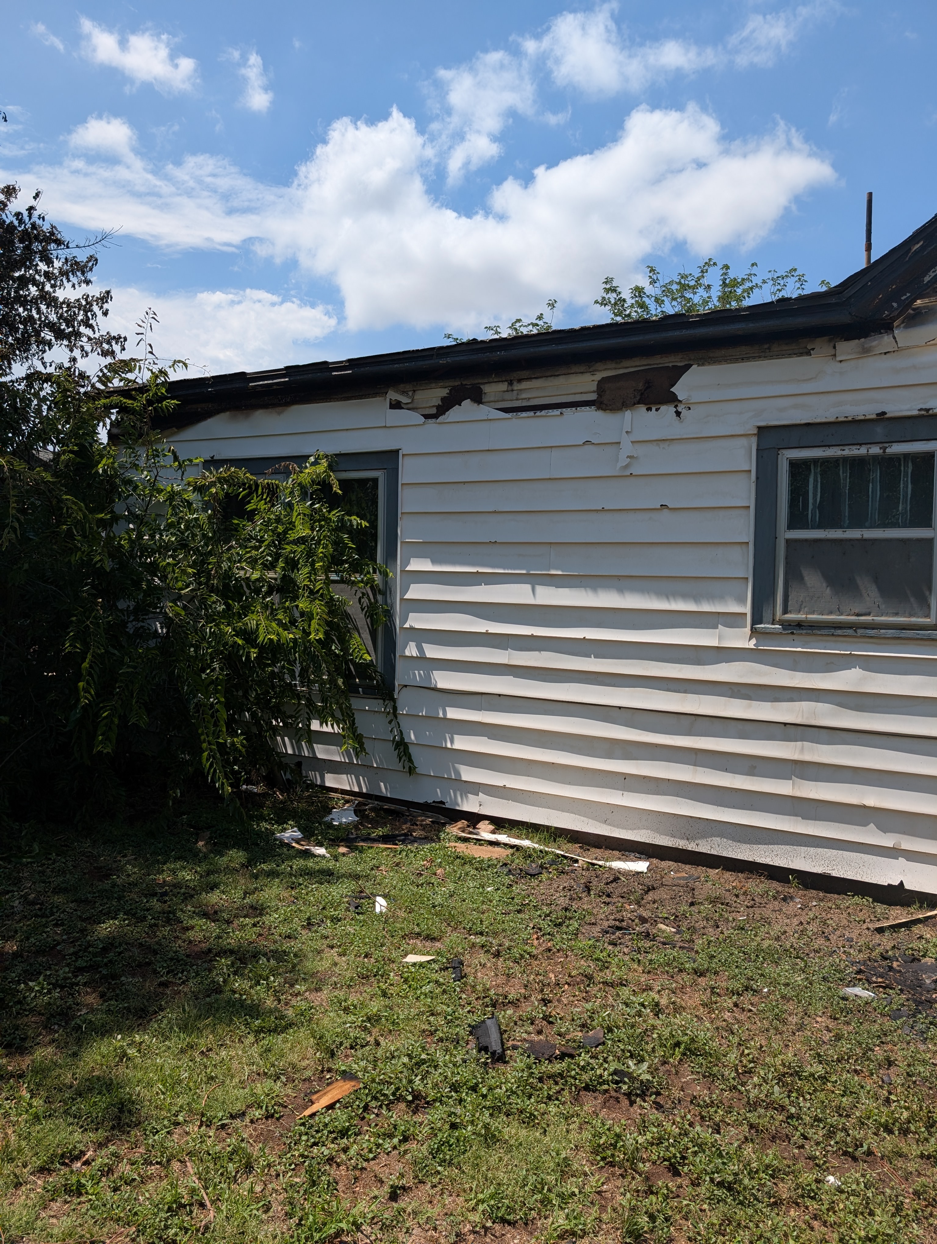 Support April's Family After House Fire campaign photo, 5 of 8