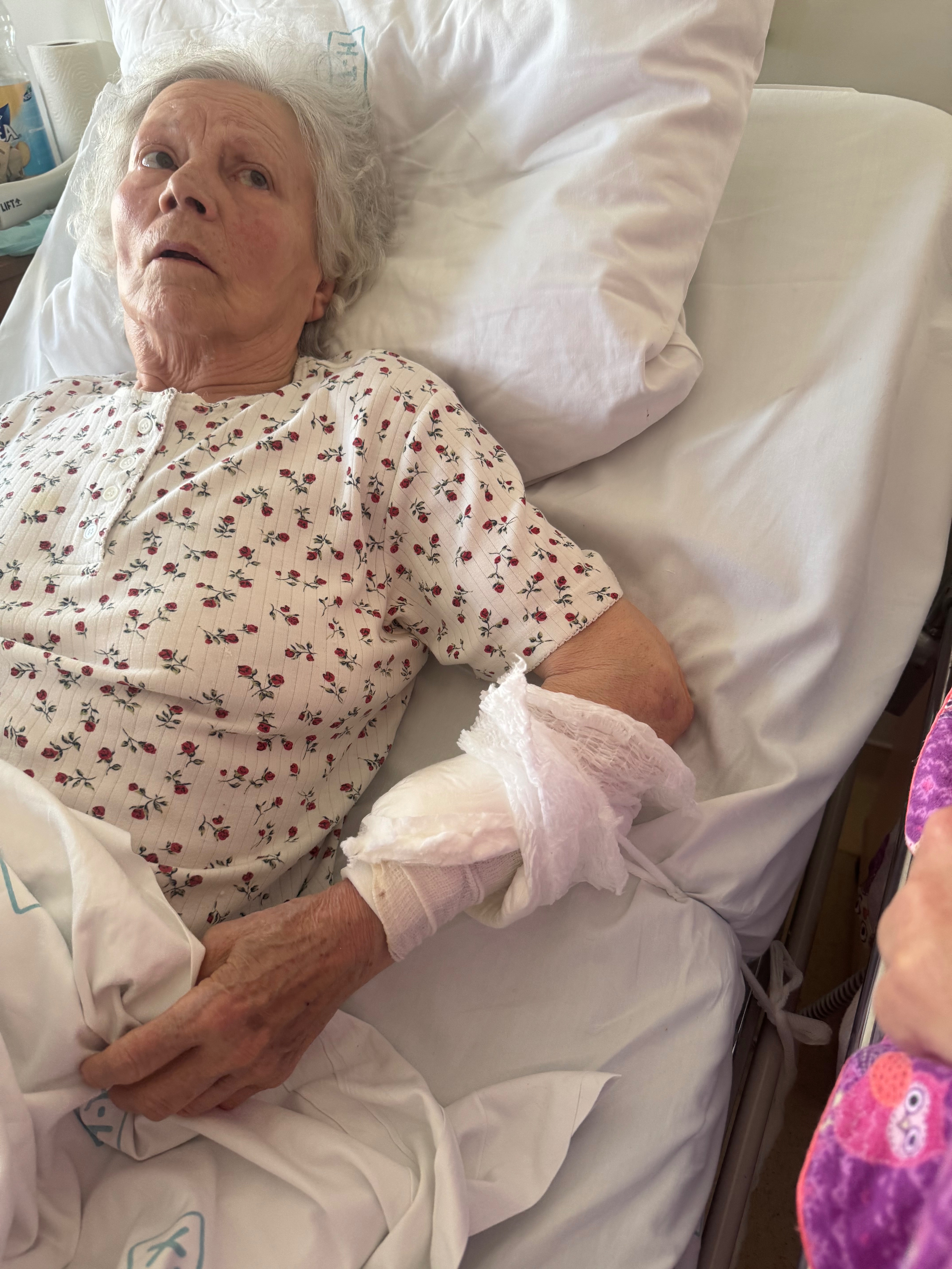 Support Home Care for Magda, please campaign photo, 5 of 8