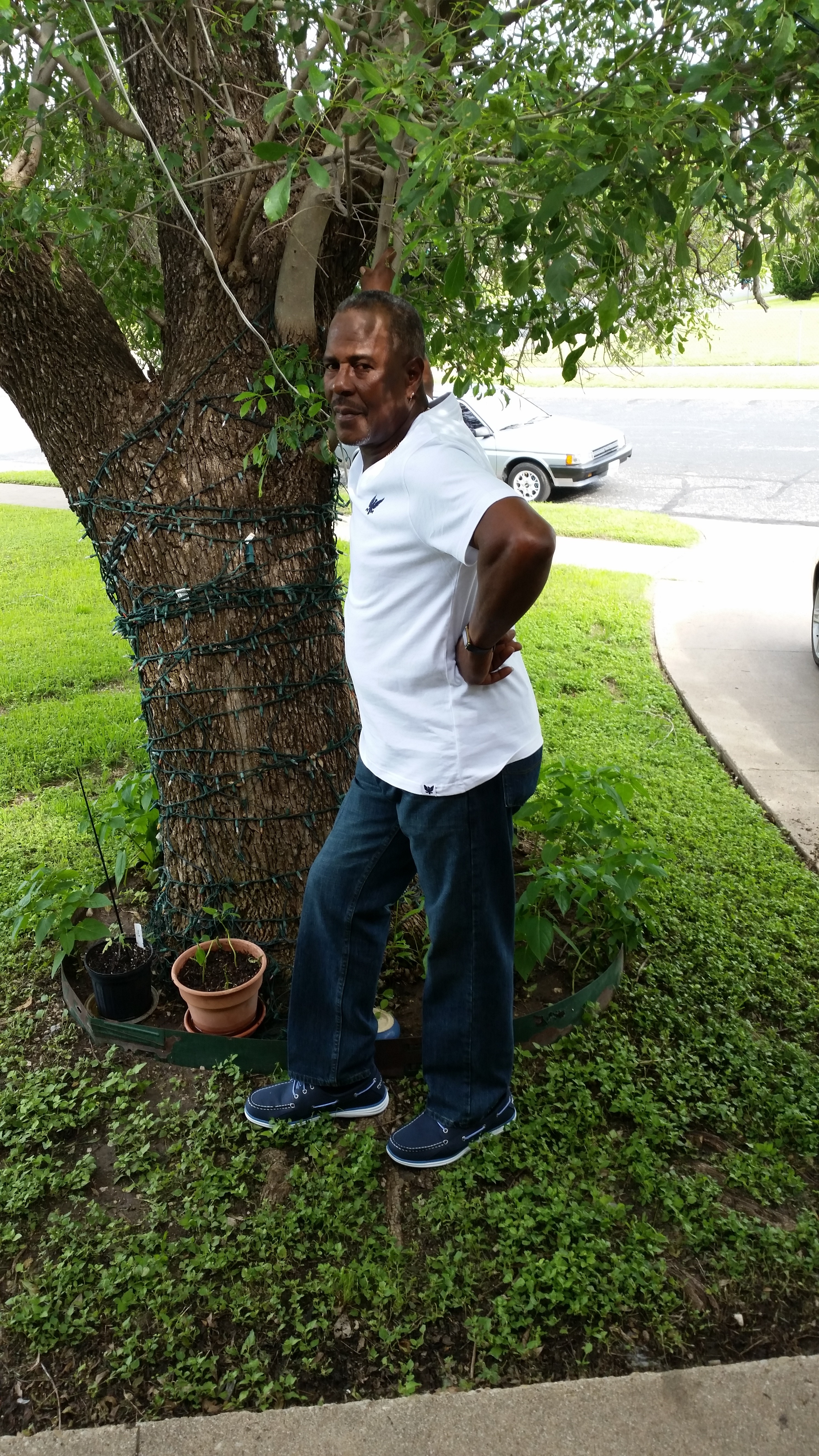 Rumbero Texidor campaign photo, 5 of 6