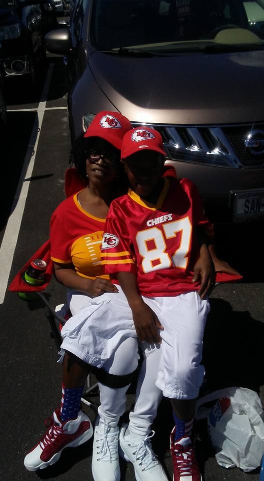 Assist Donnell With Anita's Funeral Costs campaign photo, 5 of 7