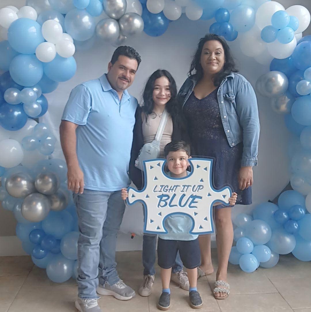 Support Sandra's Family in Their Time of Need campaign photo, 2 of 4