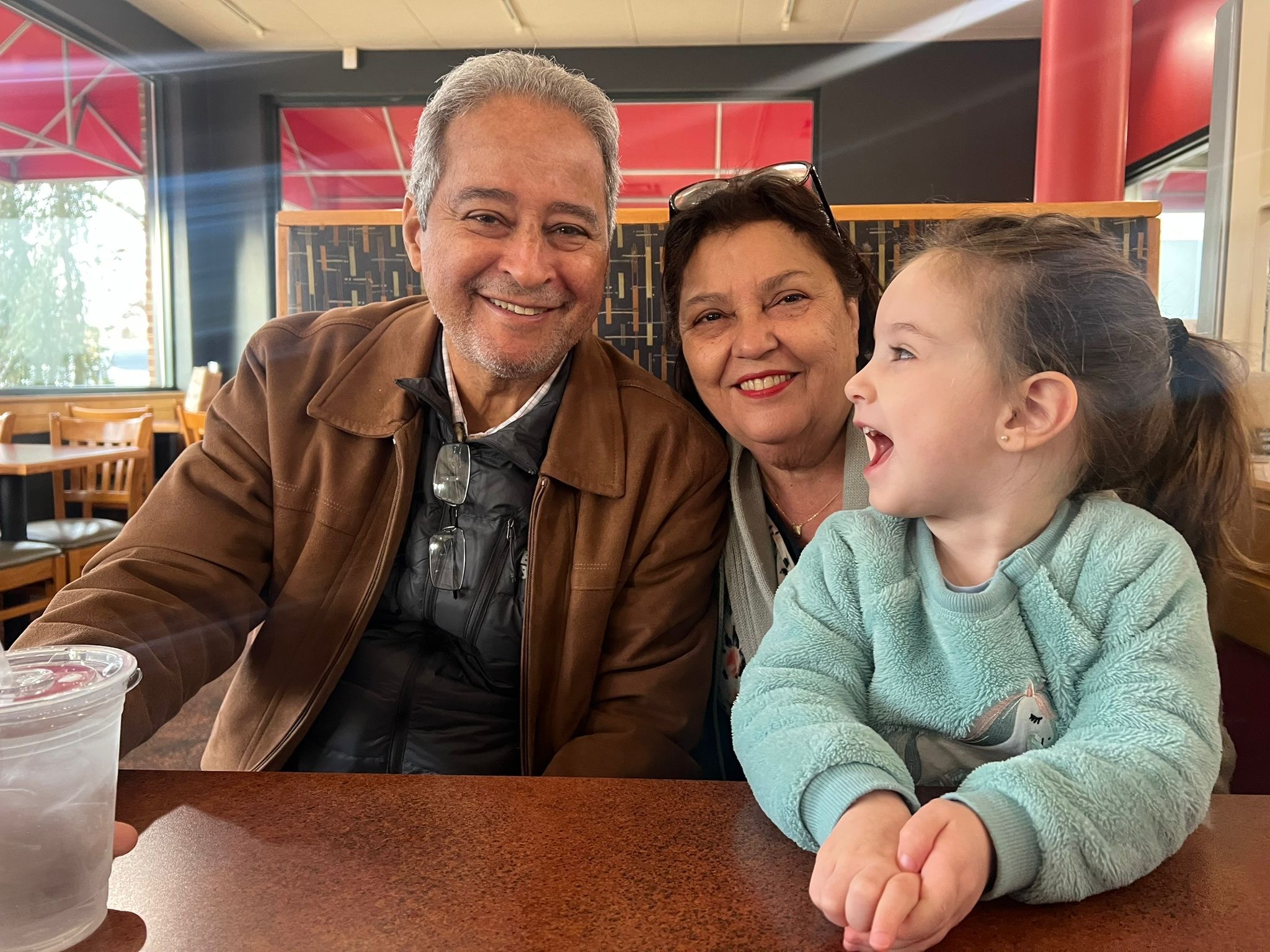 Support Patricia's Family After Tragic Accident campaign photo, 2 of 7