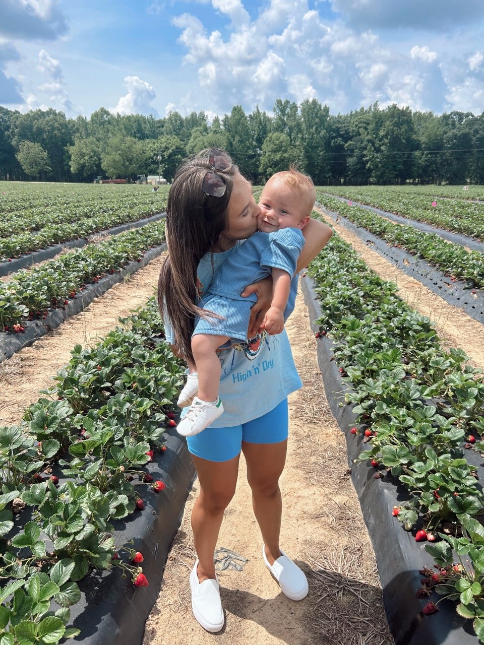 Kaylyn's Medical Fund: A Family in Need campaign photo, 2 of 6